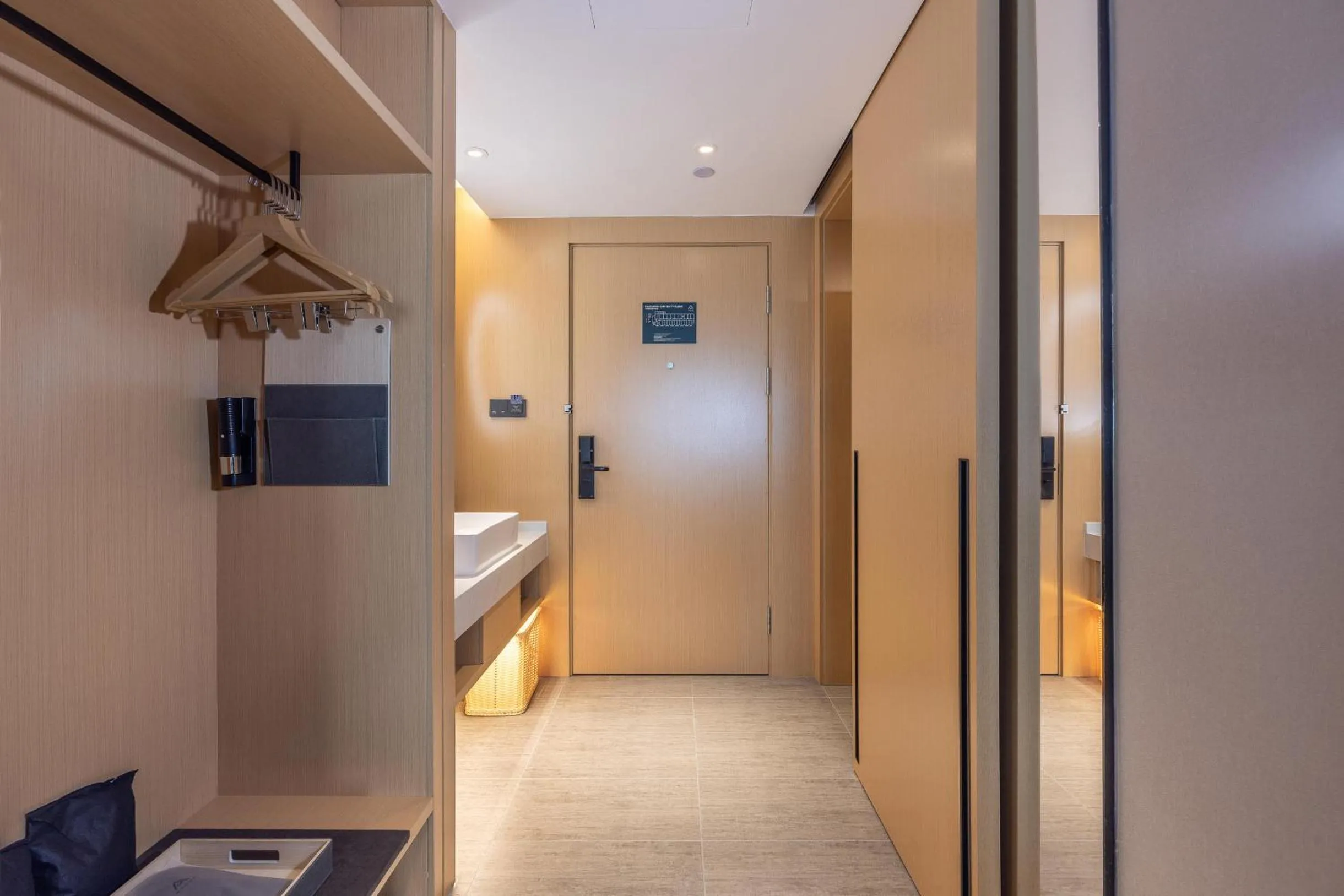 Atour Hotel Lanzhou Railway Bureau