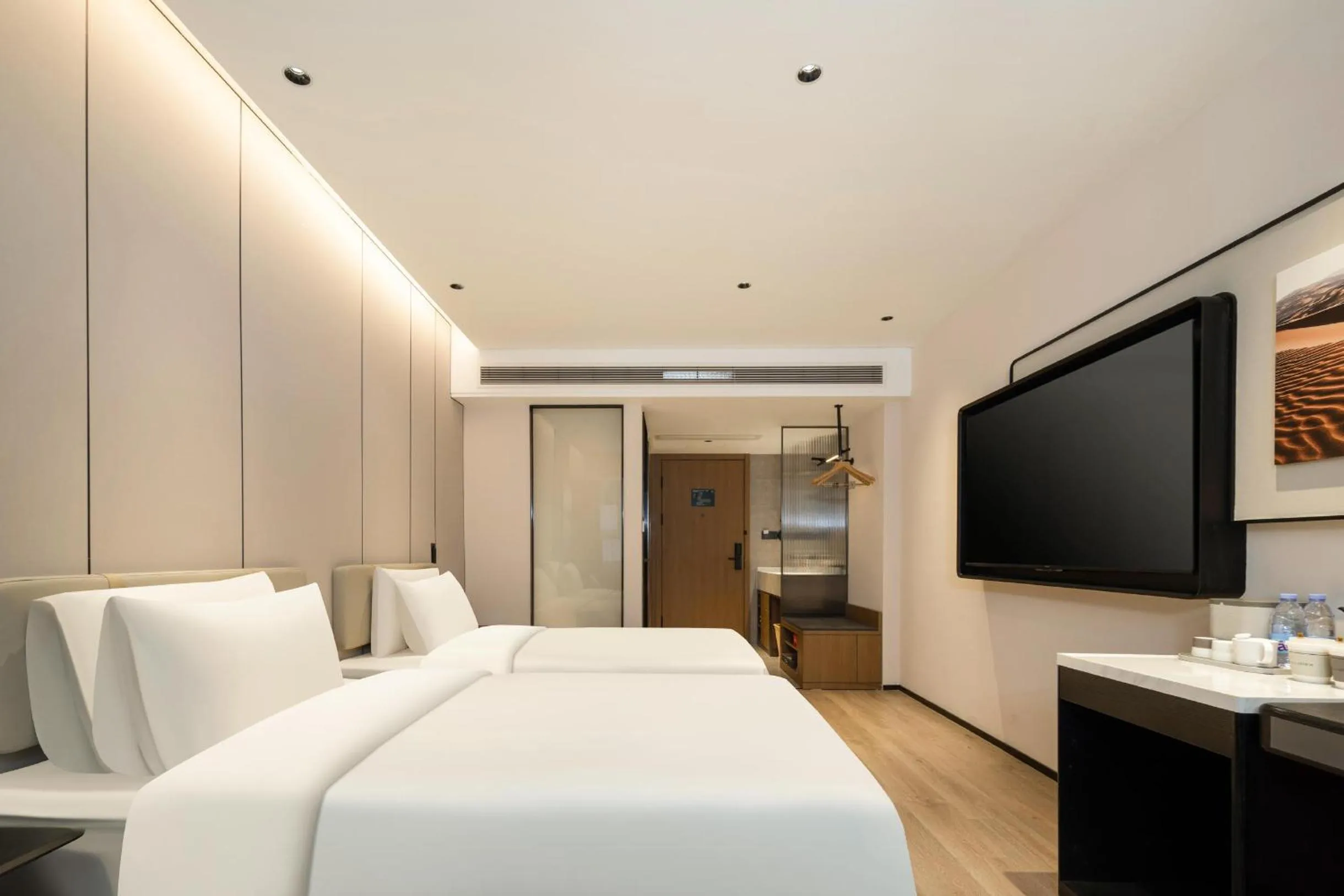 Bed in Atour Hotel Fuzhou Jinshan Aegean Sea