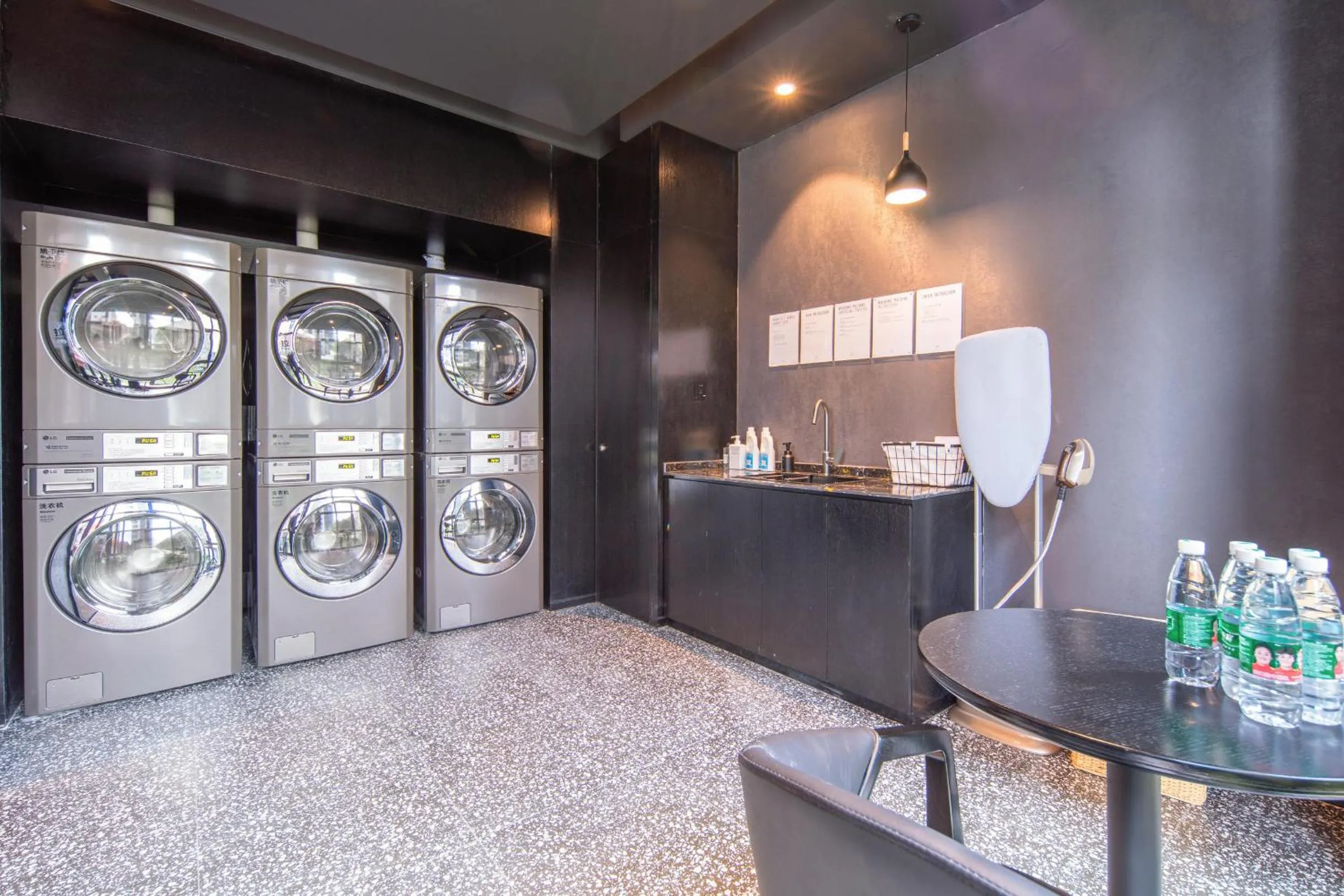 Atour Hotel Kunming Guangfu Road Haile World