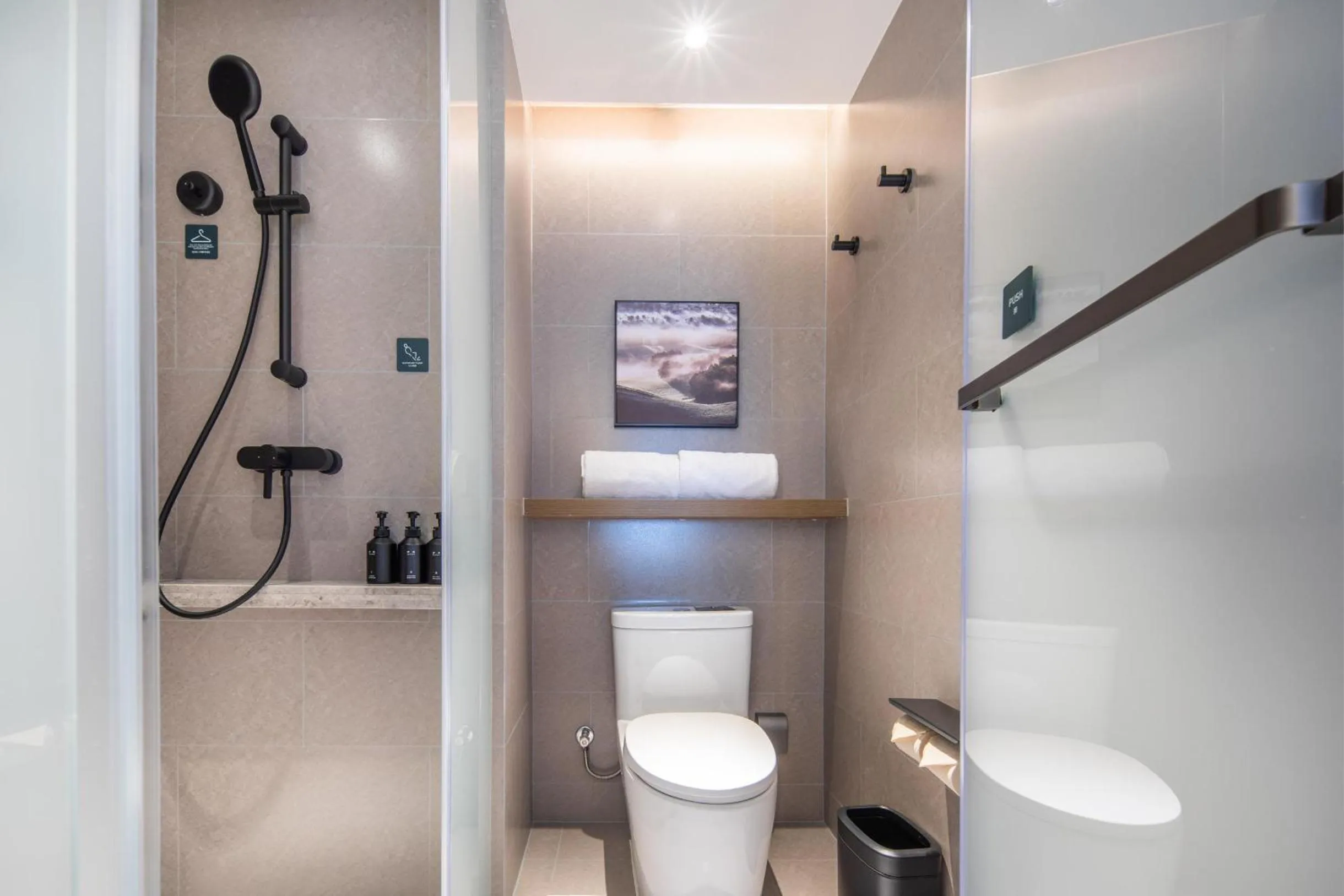 Atour Hotel Kunming Guangfu Road Haile World