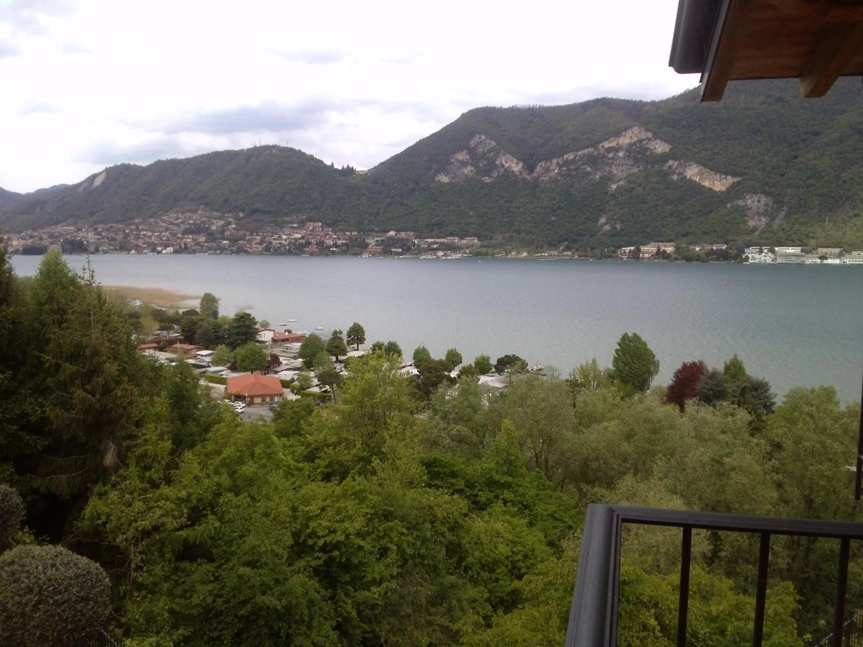 Day in Hotel Empire Resort