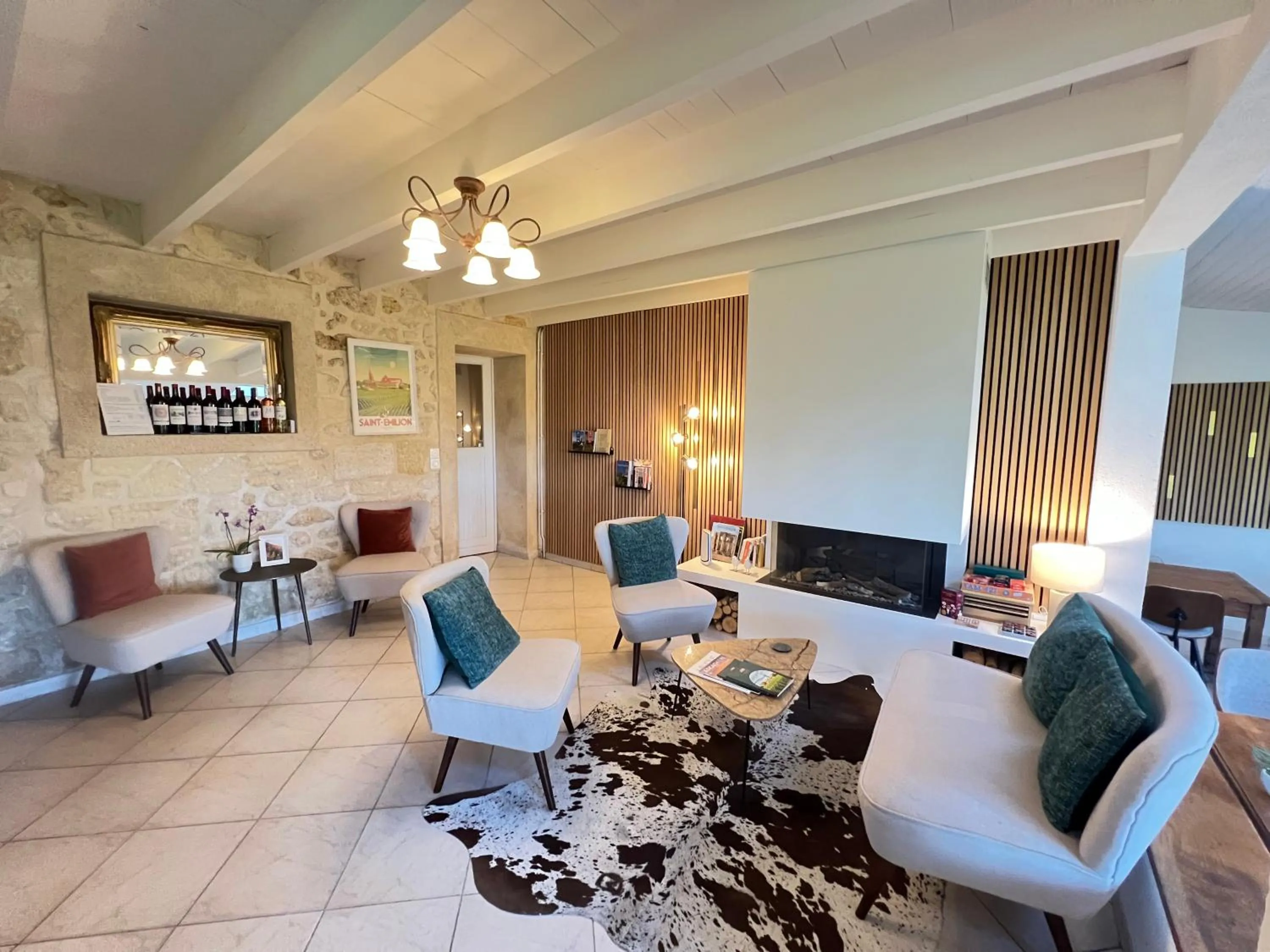 Living room in La Gomerie Chambres d'Hotes