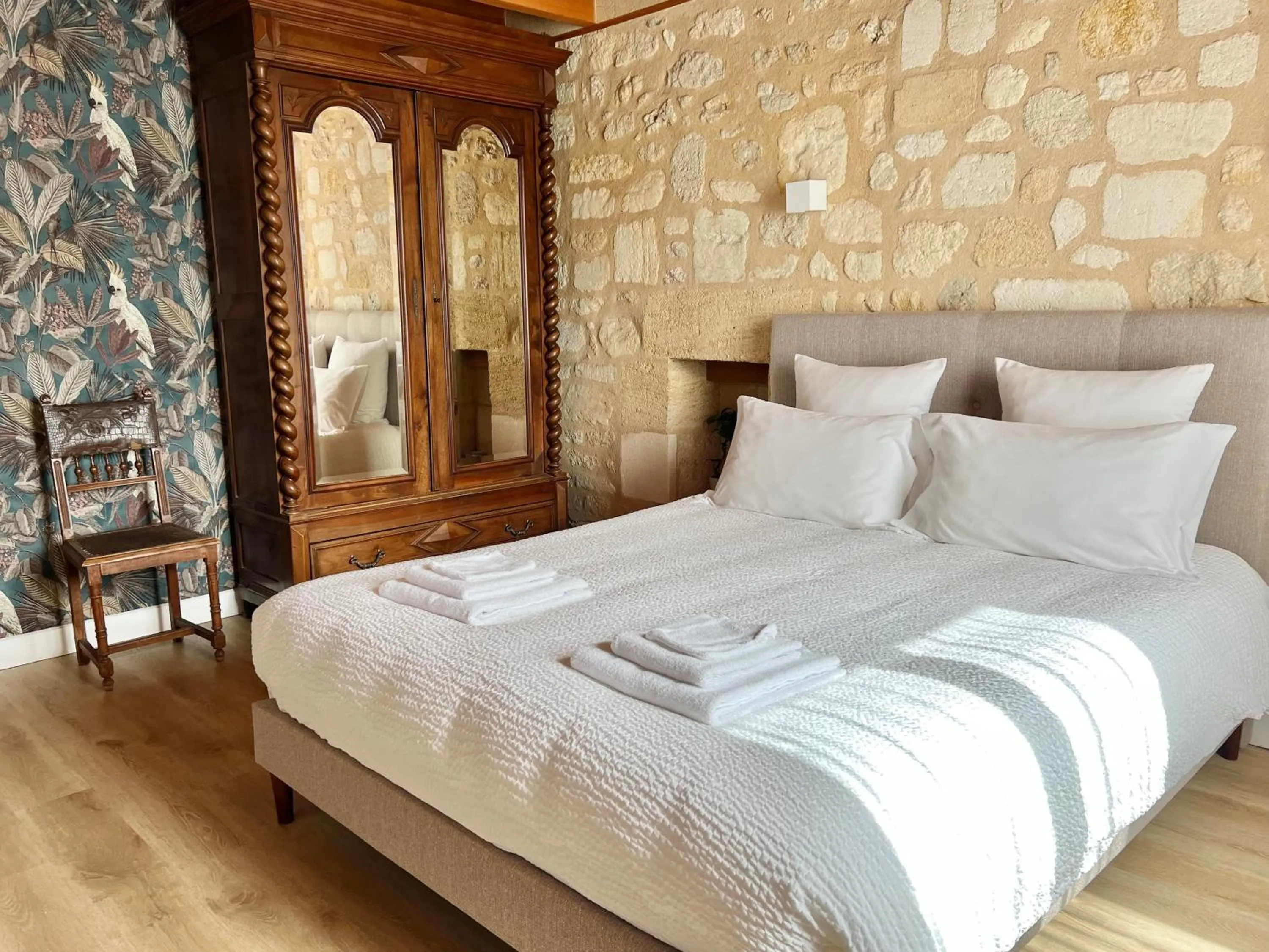 Bed in La Gomerie Chambres d'Hotes