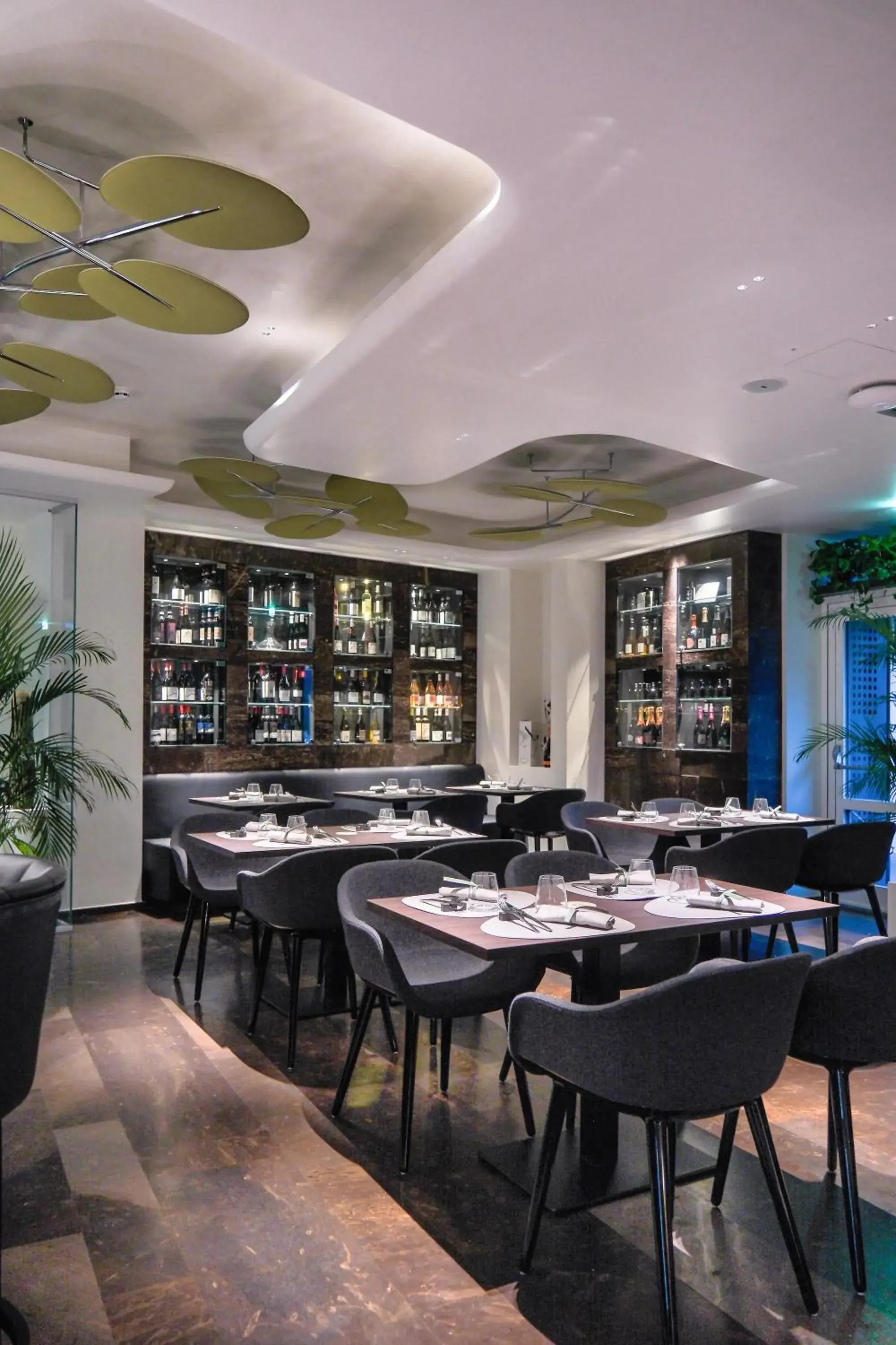 Restaurant/places to eat in Palazzo Sangiorgio Restaurant/places to eat in Palazzo Sangiorgio