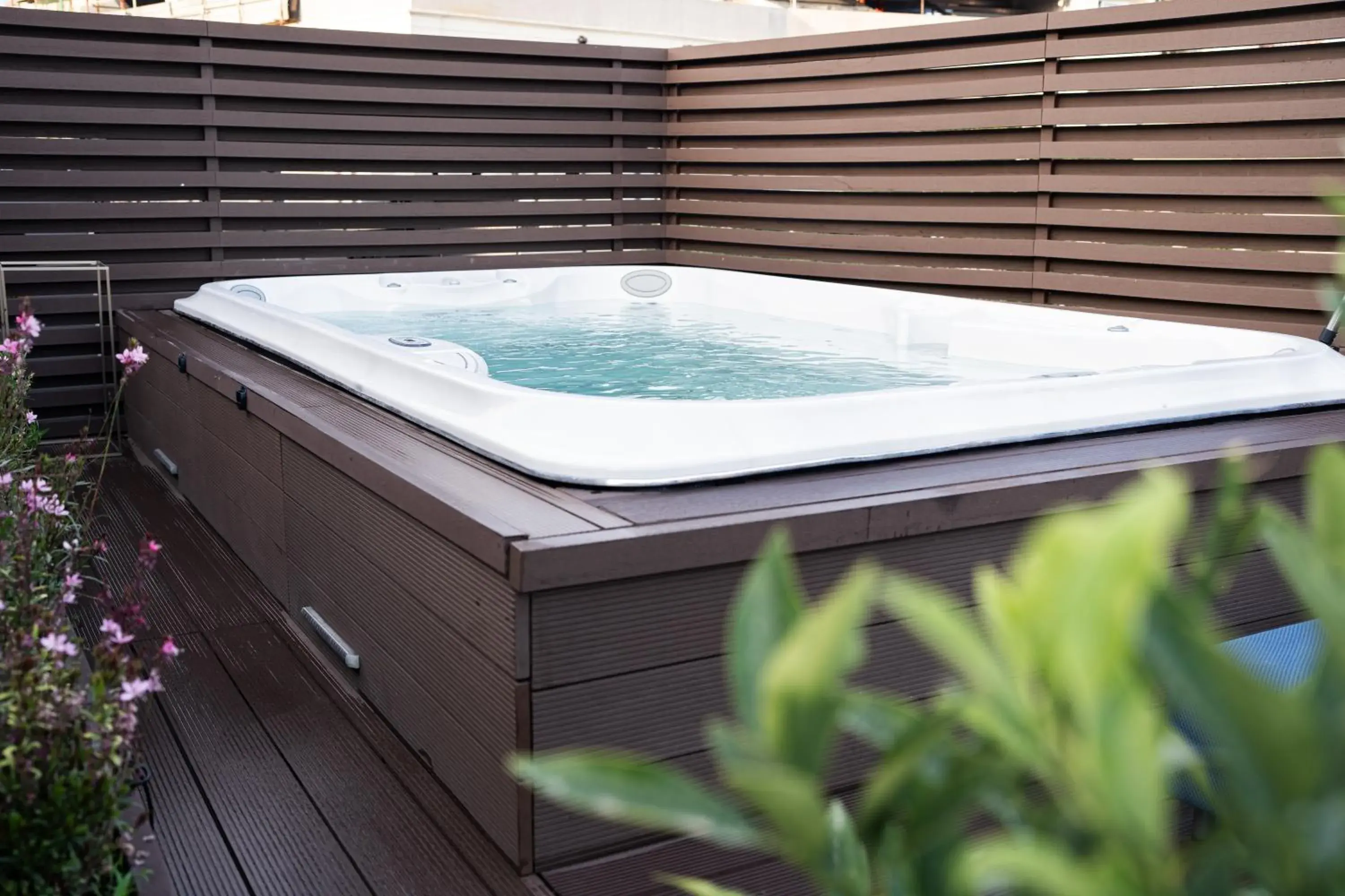 Swimming pool in Palazzo Sangiorgio Swimming pool in Palazzo Sangiorgio