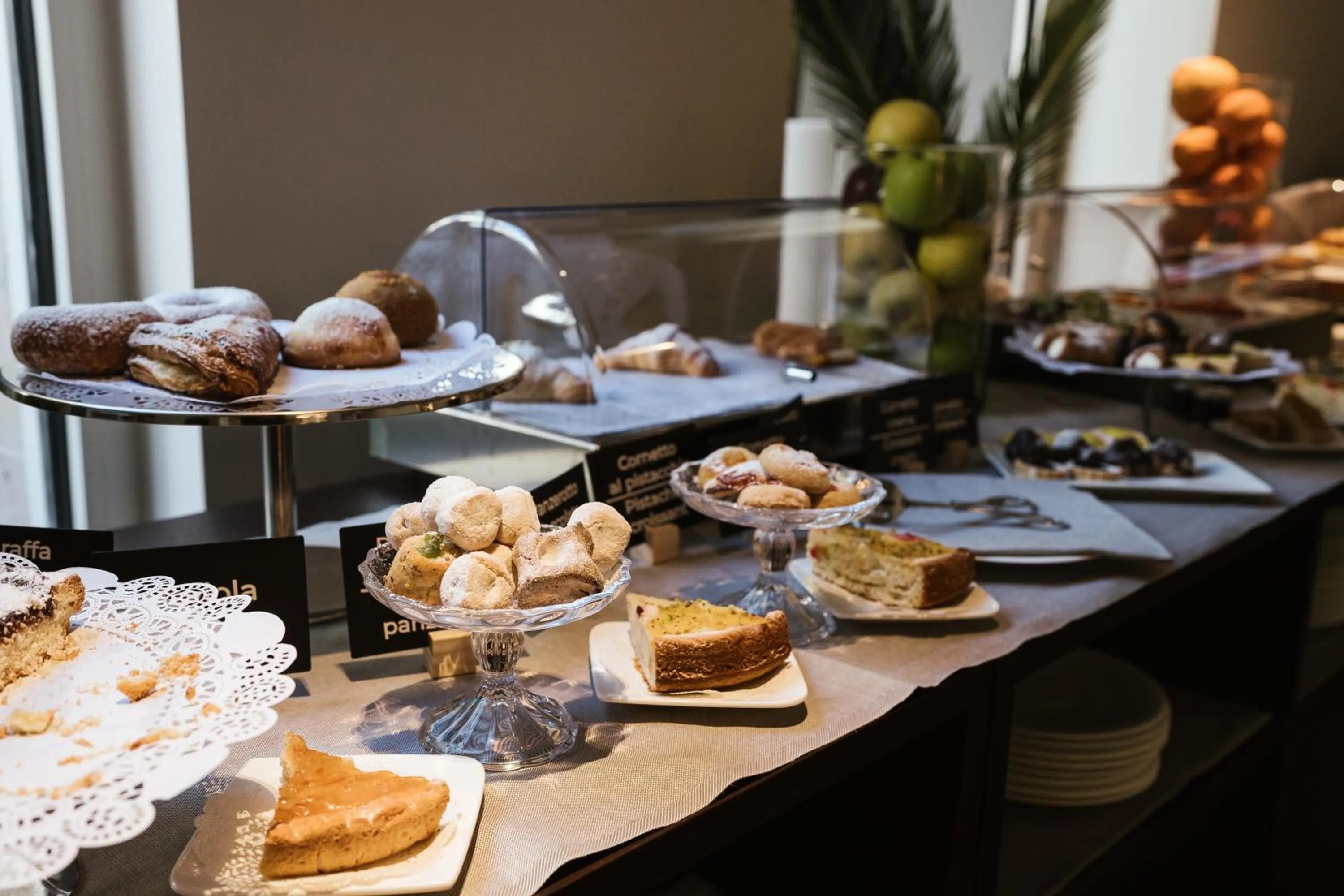 Breakfast in Palazzo Sangiorgio