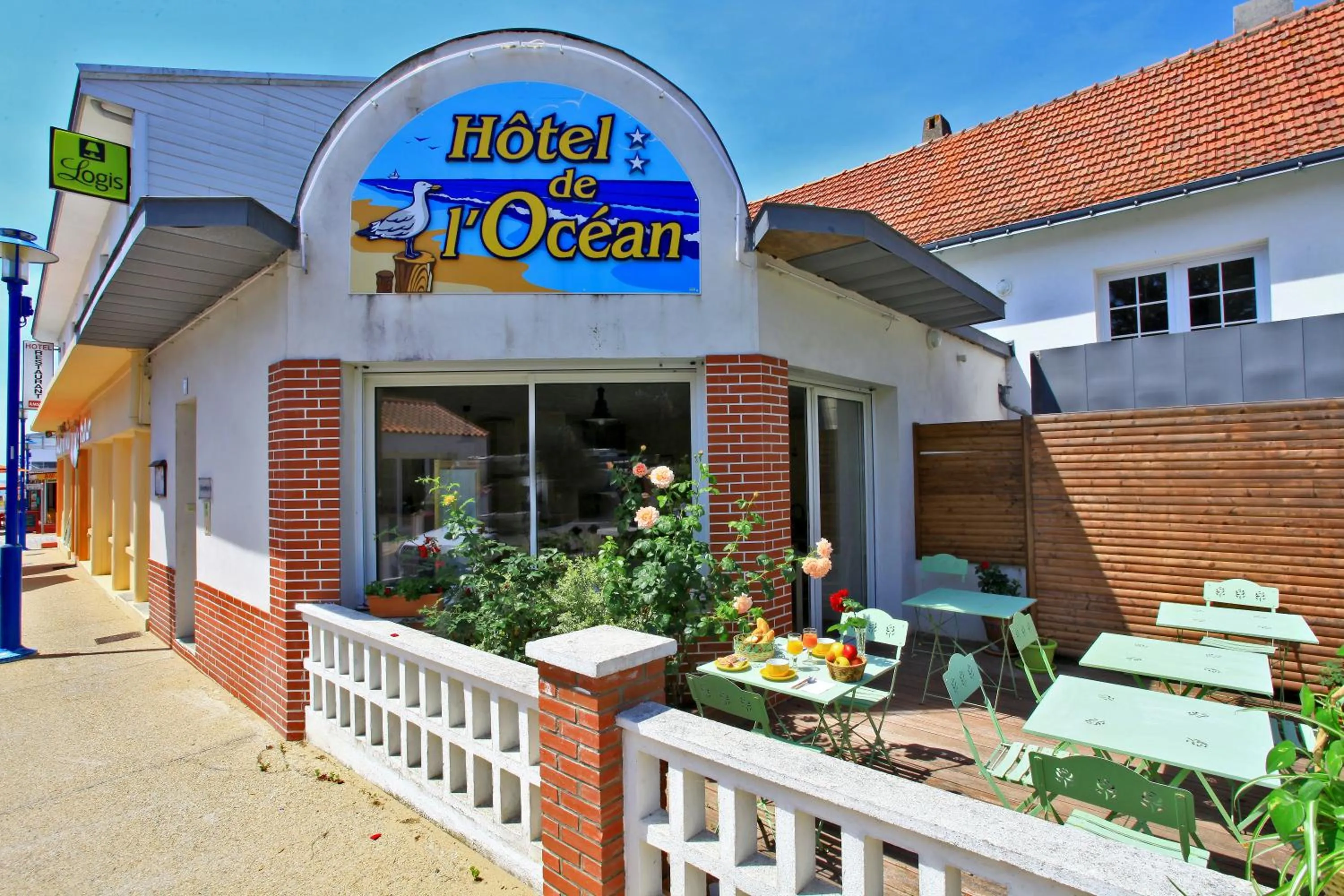 Balcony/Terrace in Hôtel de l'Océan