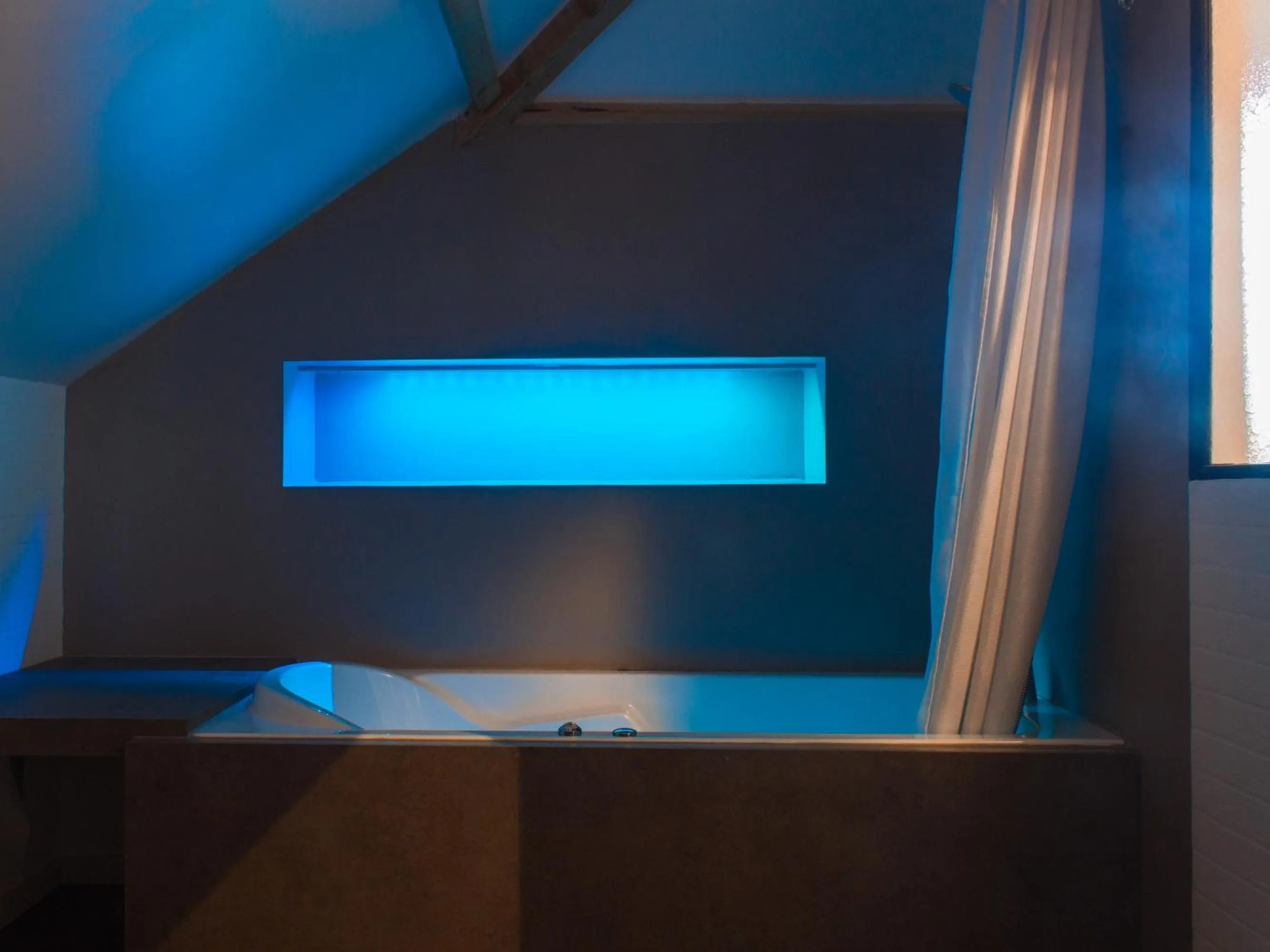 Bathroom, Bed in Laiterie de Tocqueville B&B