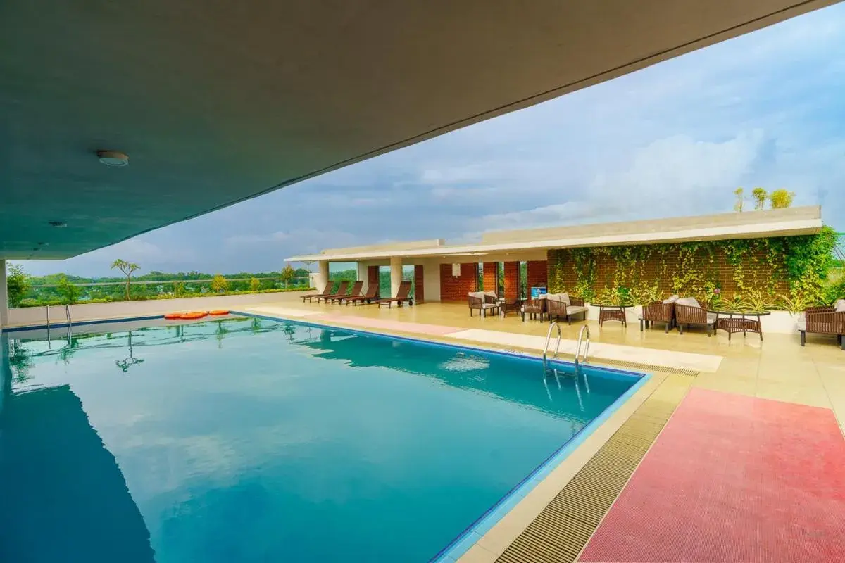 Swimming pool in Best Western Heritage Swimming pool in Best Western Heritage