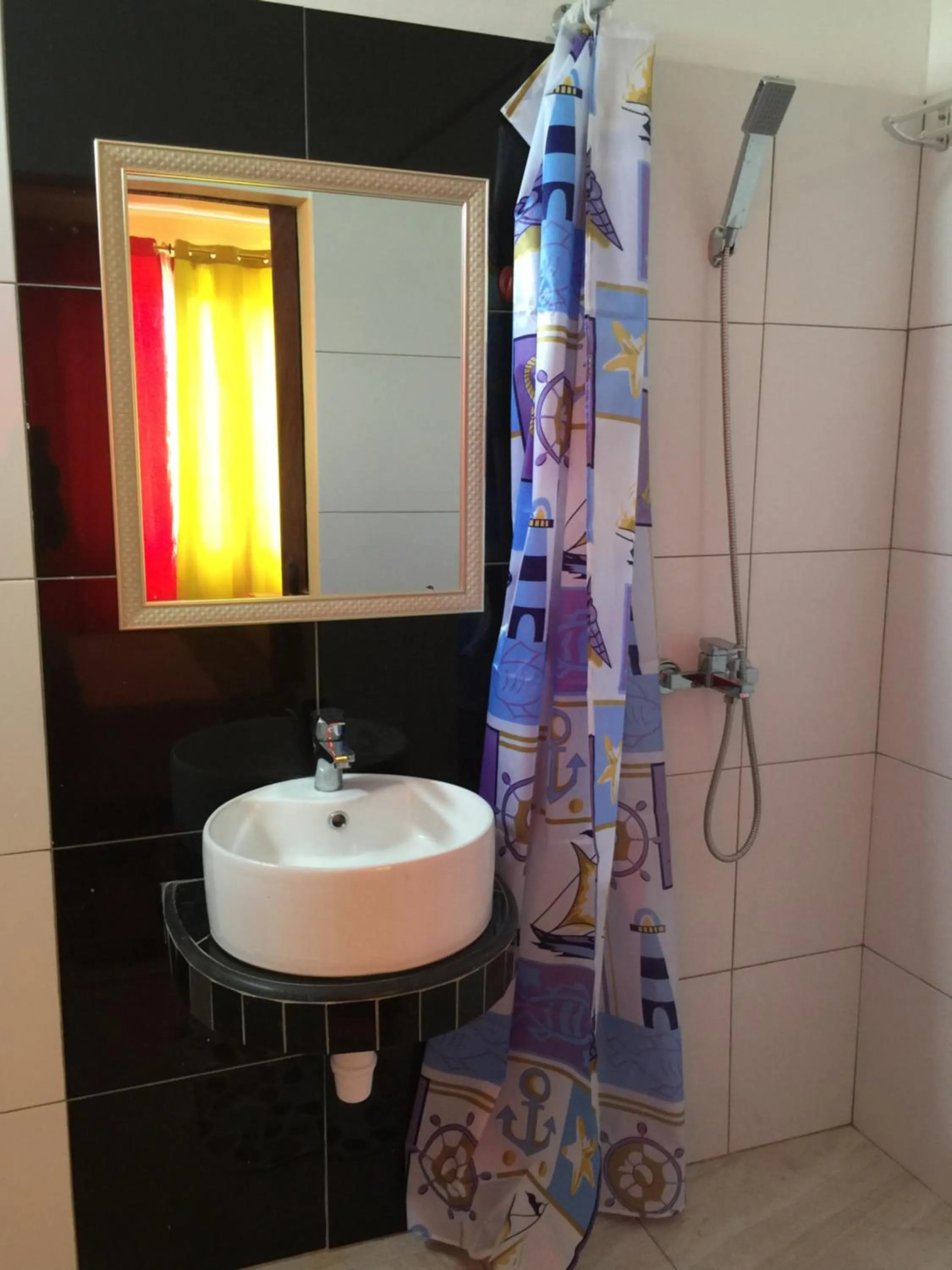 Bathroom in Bob Apartments