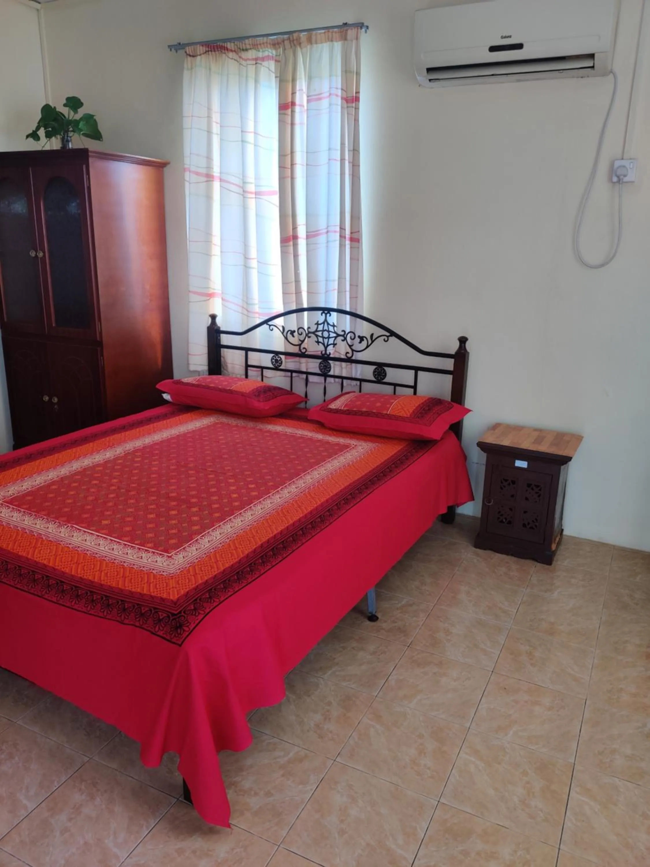 Bed in Bob Apartments