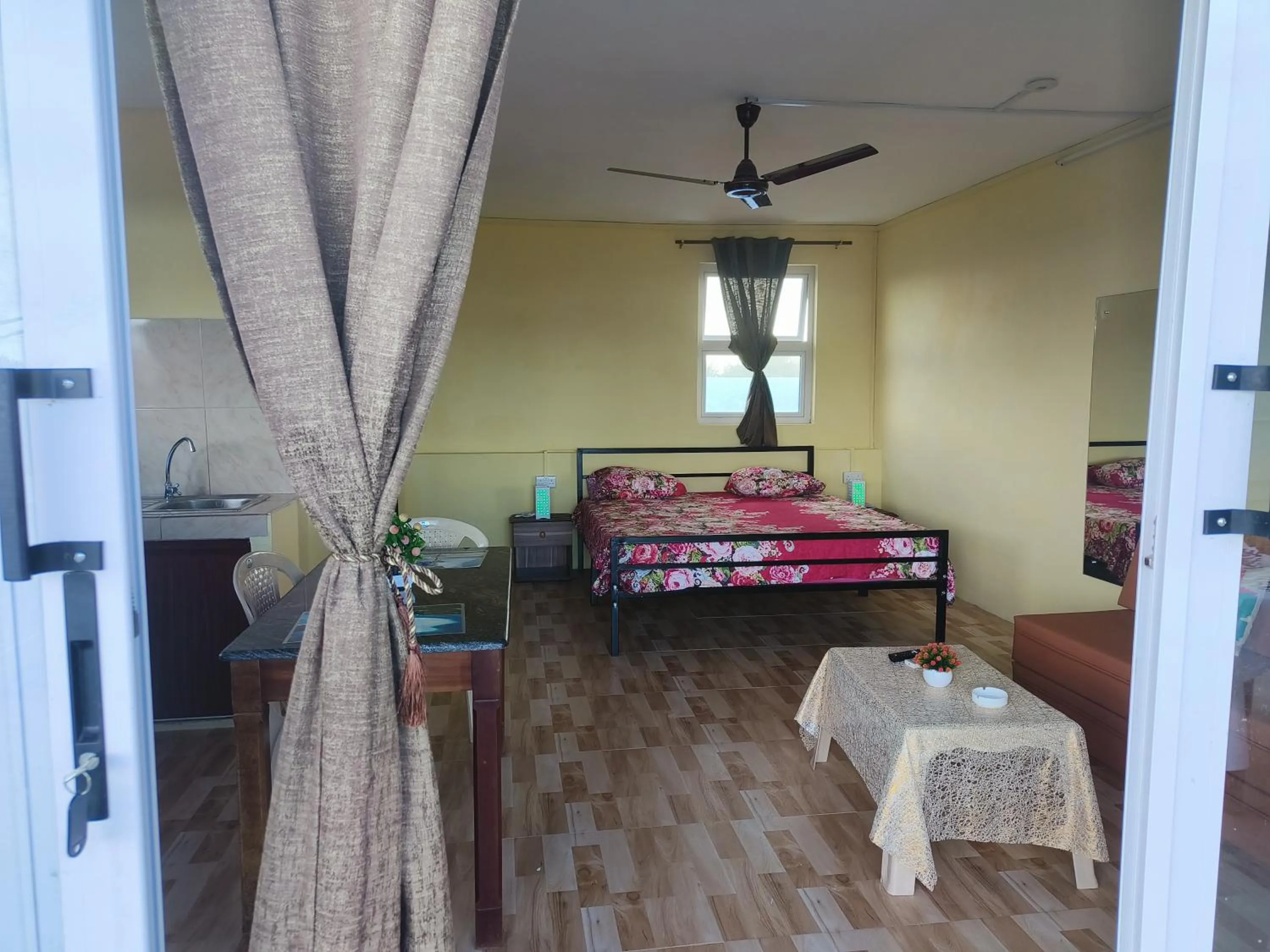 Bed in Bob Apartments