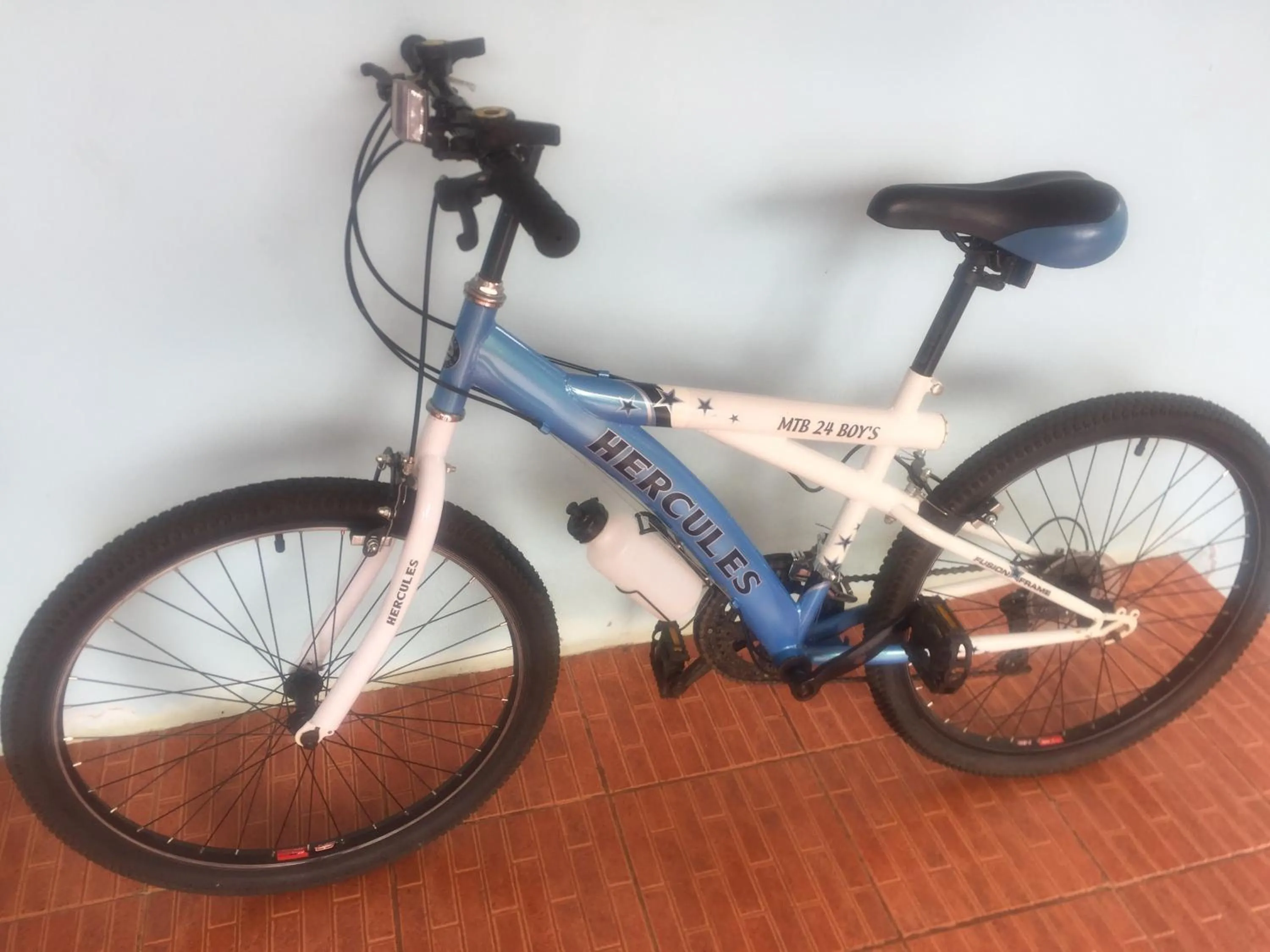 Cycling in Bob Apartments