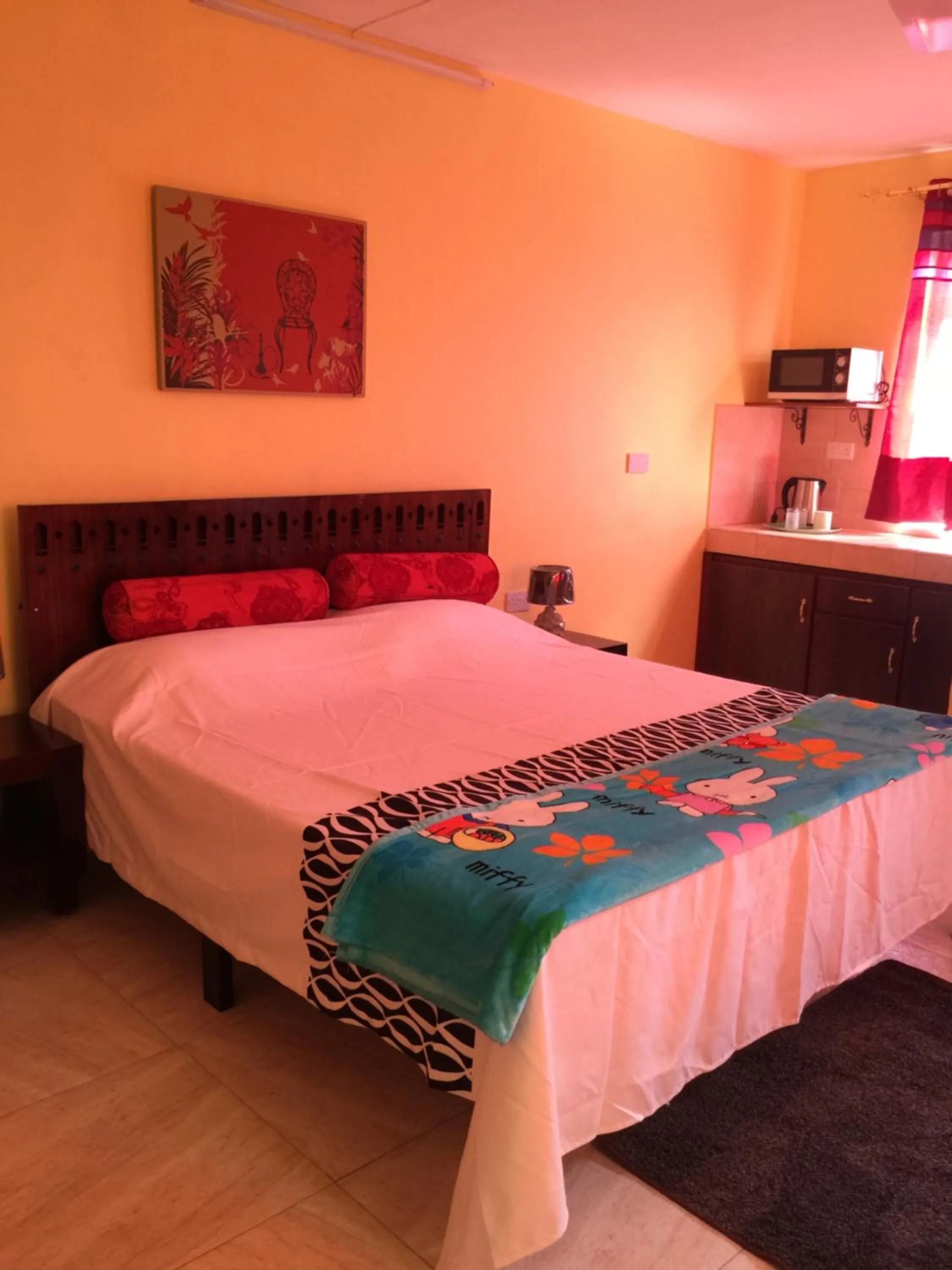 Bedroom, Bed in Bob Apartments