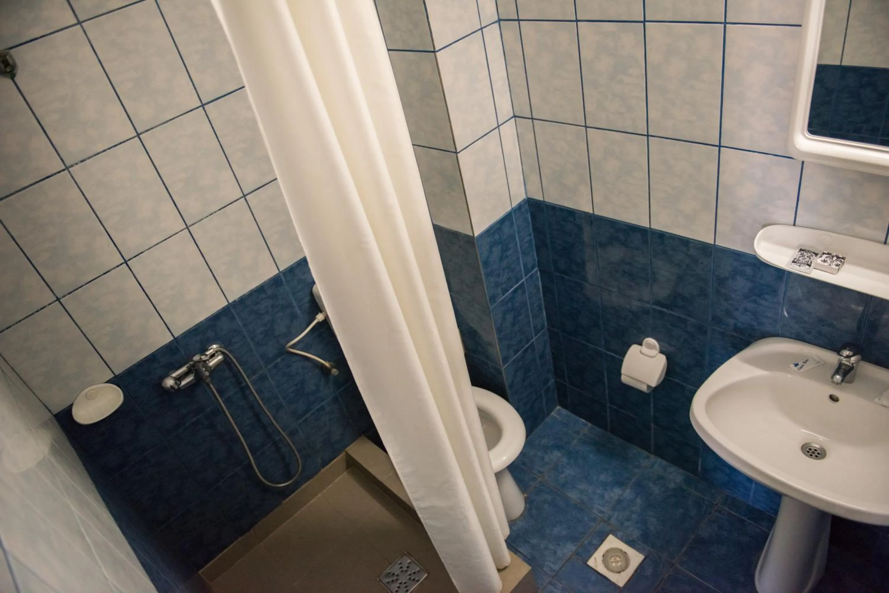 Bathroom in Hotel Dynes