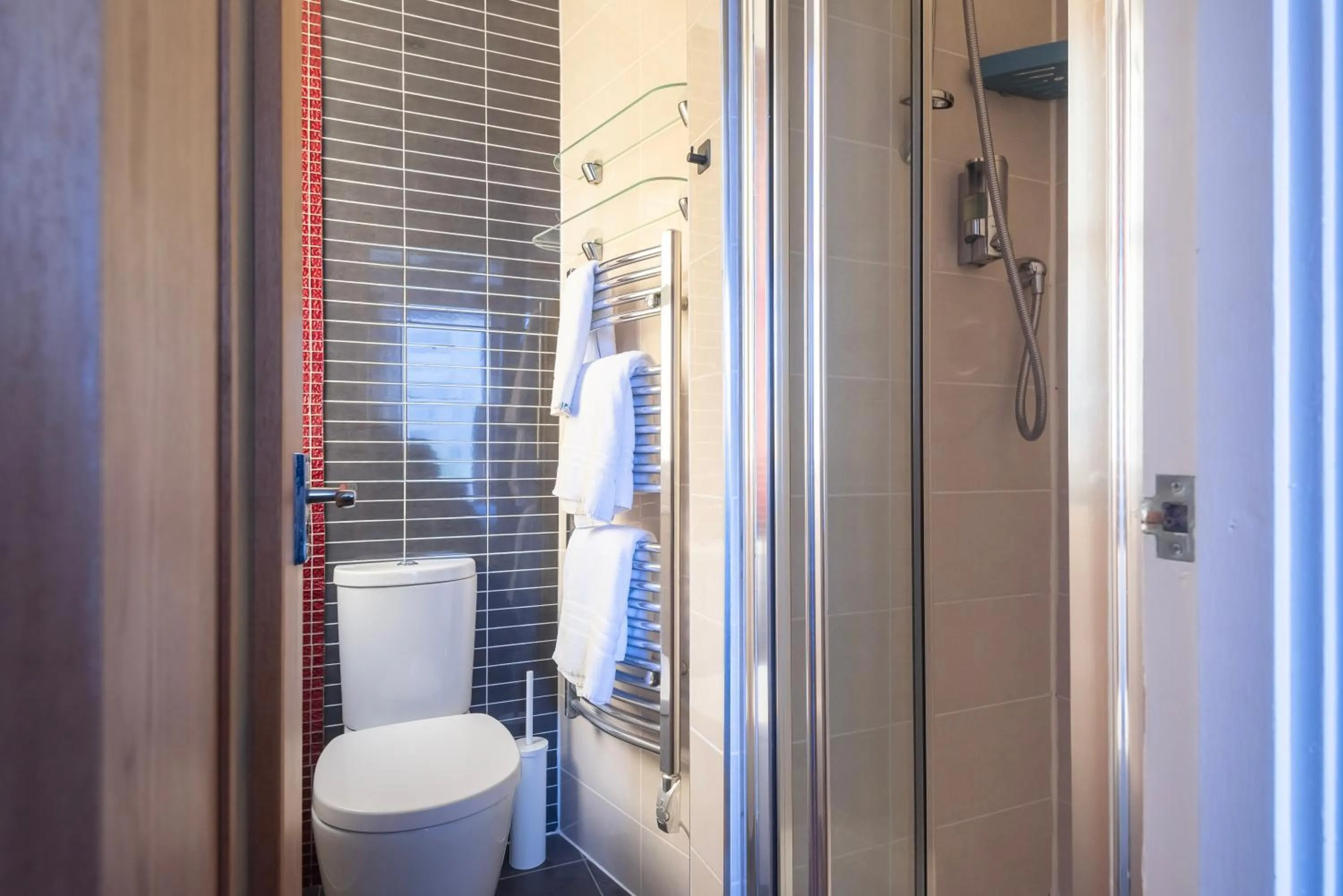 Shower in INNit Cavalaire