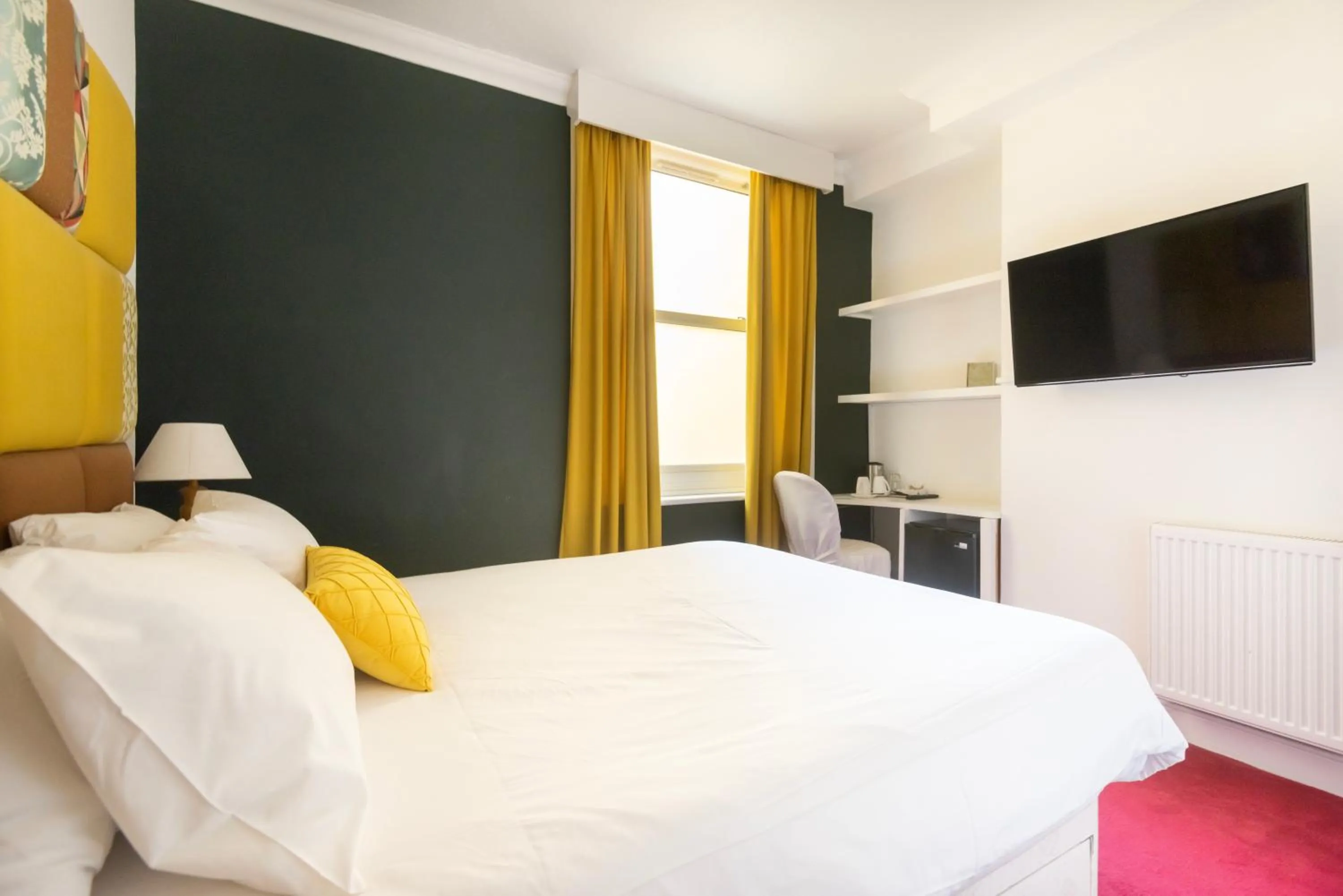 Bed in INNit Cavalaire