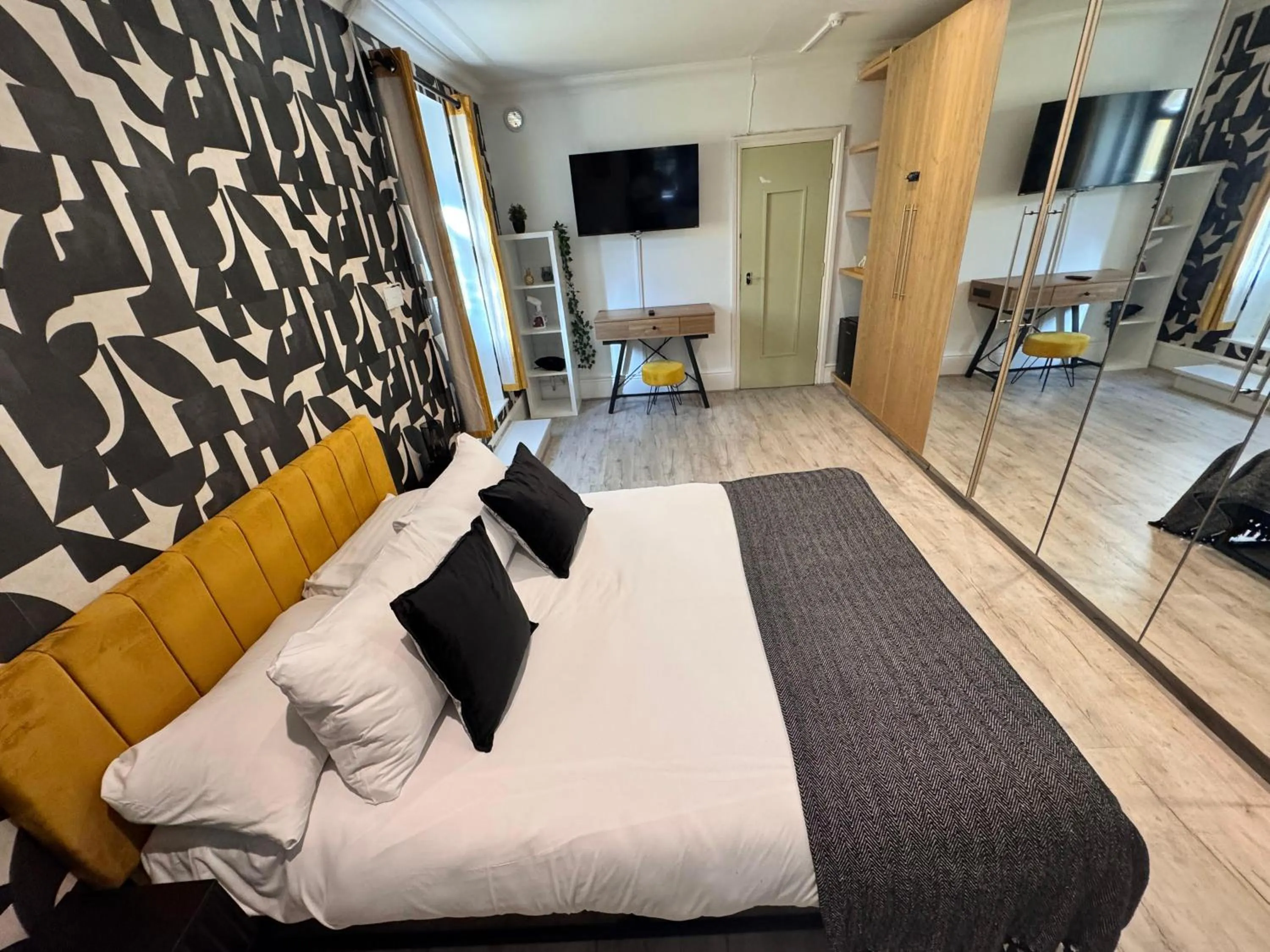 Bed in INNit Cavalaire