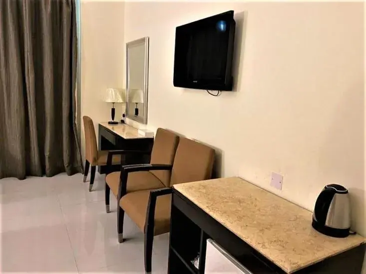 TV and multimedia in Signature Inn Hotel Deira TV and multimedia in Signature Inn Hotel Deira