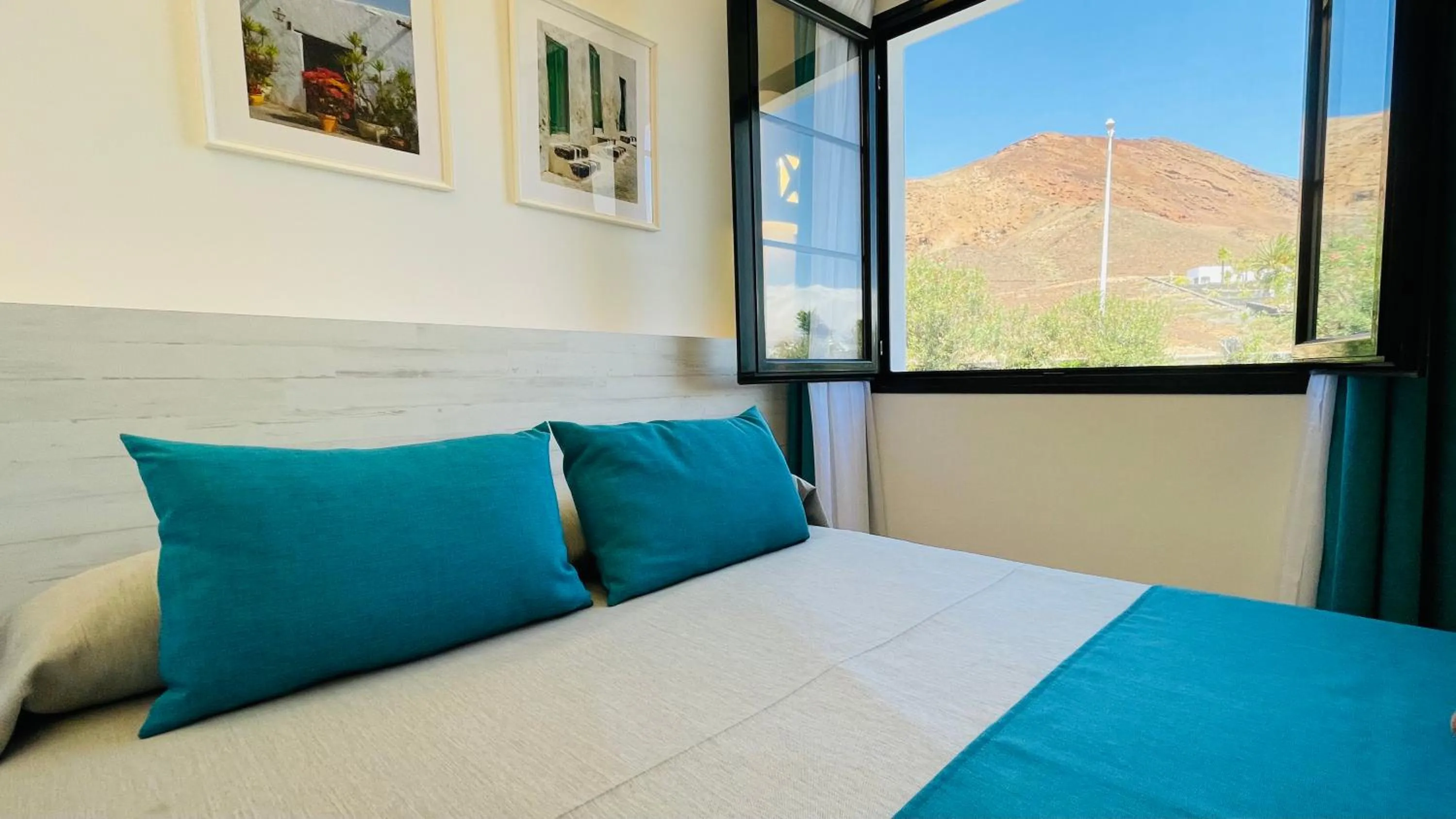 Bedroom, Bed in Palmeras Garden