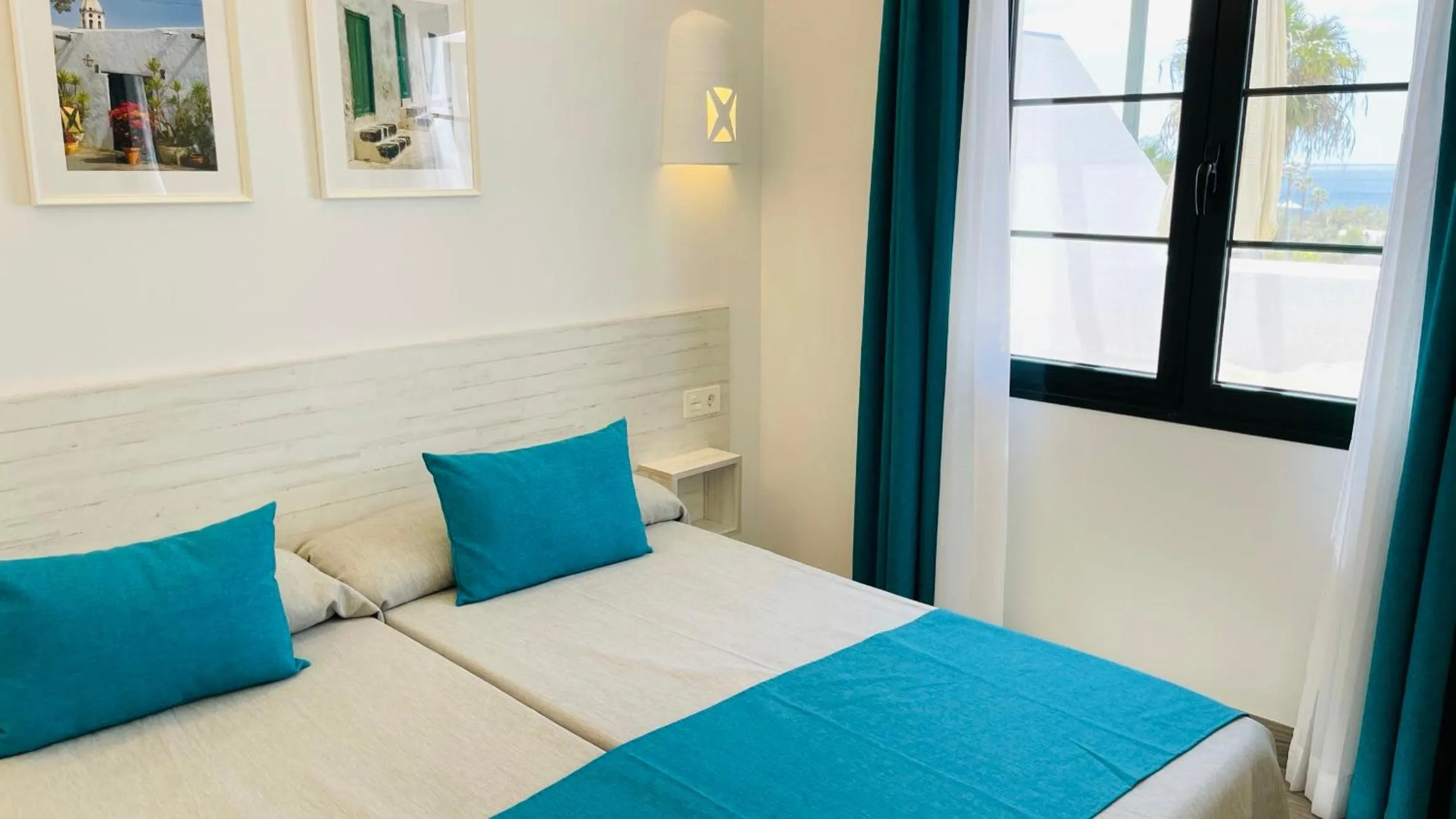 Bedroom, Bed in Palmeras Garden