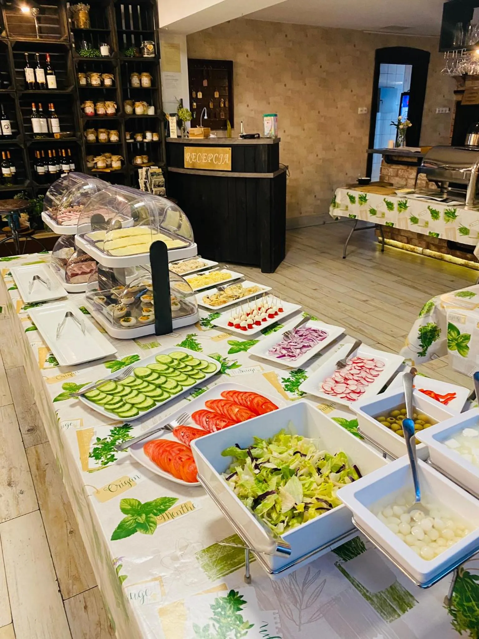 Buffet breakfast in Old Tree Home & Restaurant