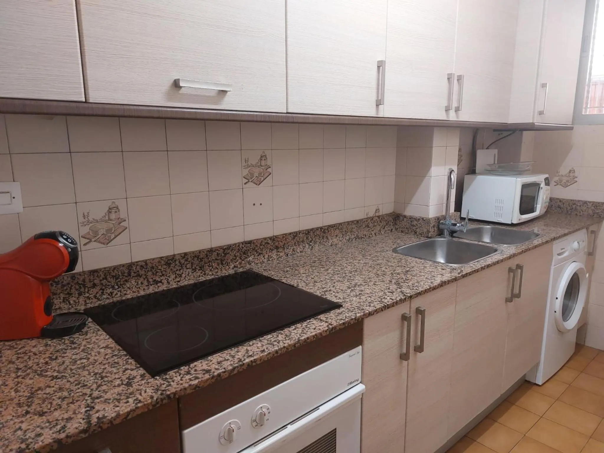 Kitchen or kitchenette in Rentalmar Sol de España - Mas d'en Gran