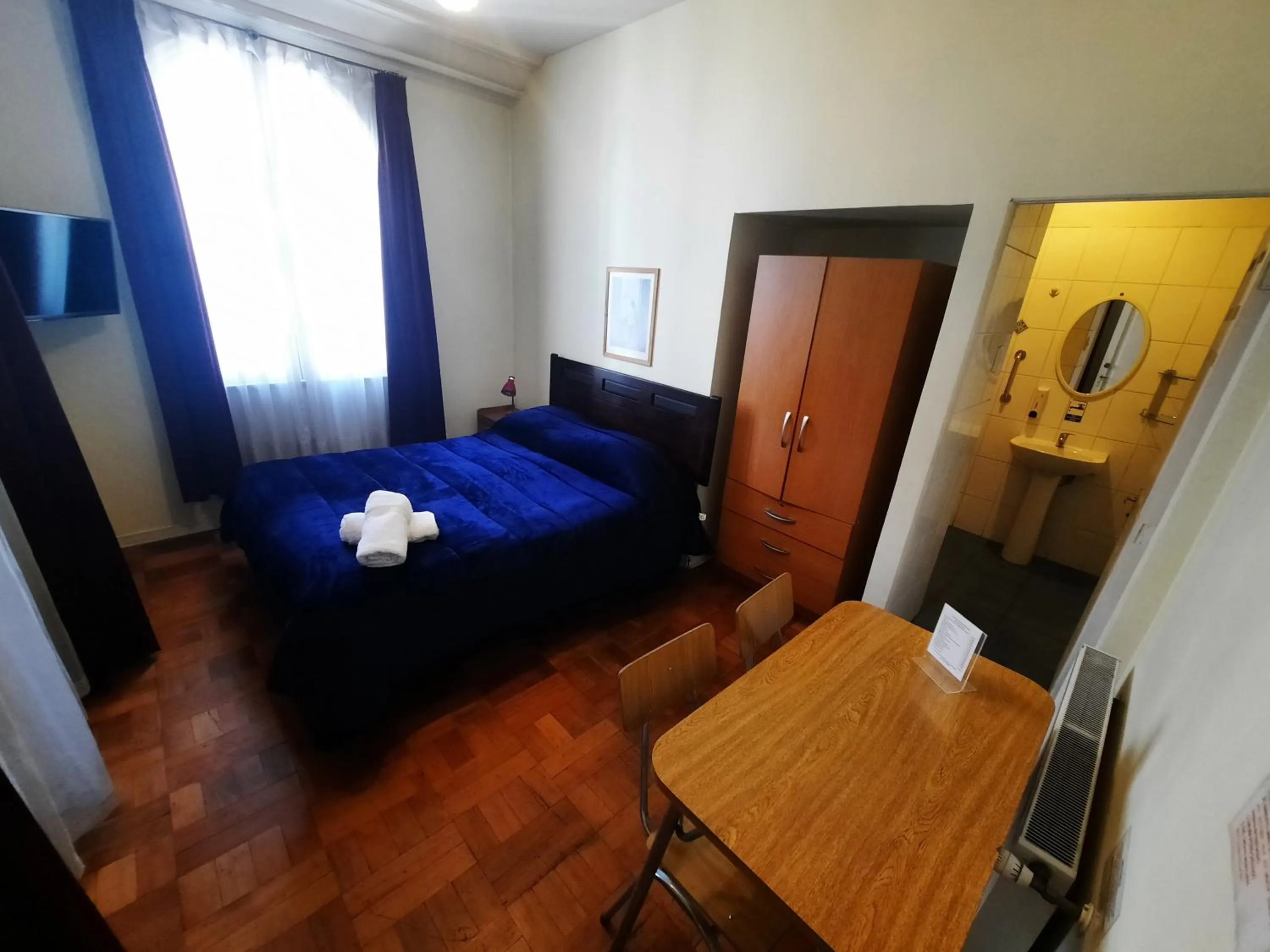 Bed in RESIDENCIAL METRO REPUBLICA