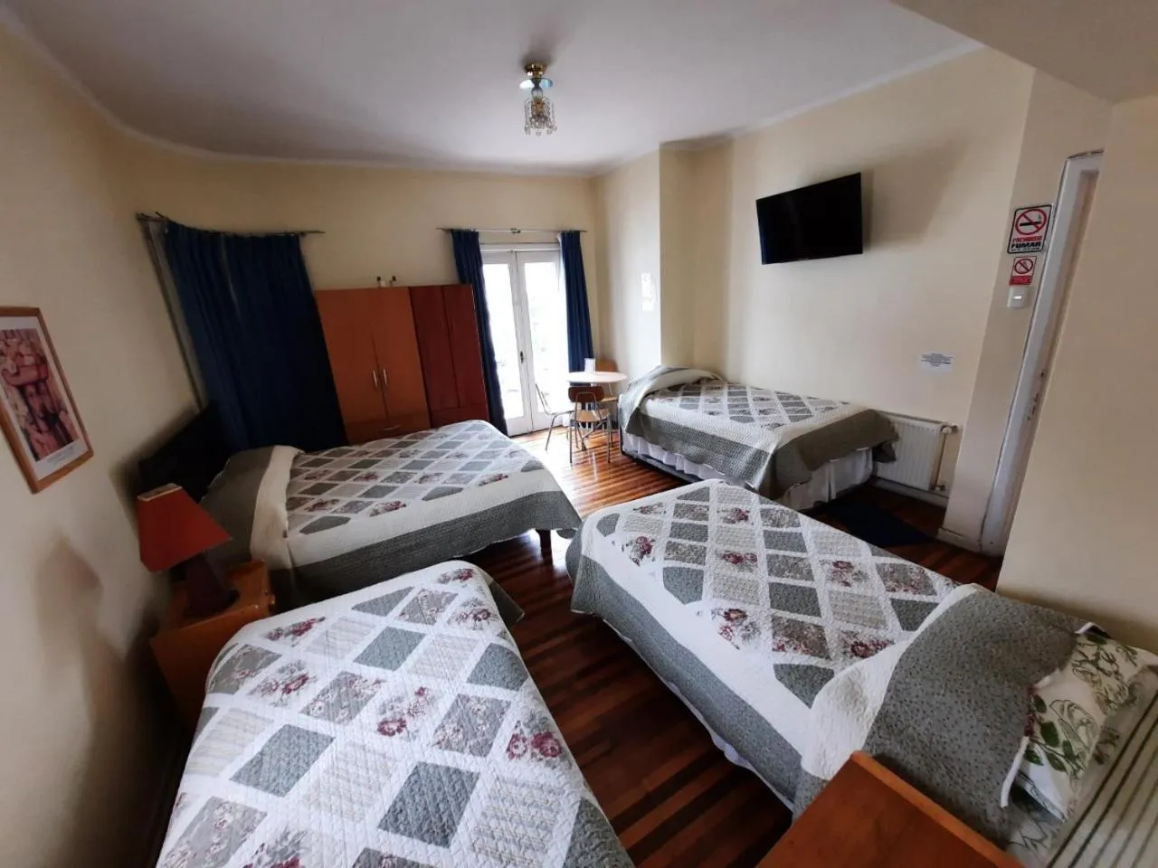 Bed in RESIDENCIAL METRO REPUBLICA