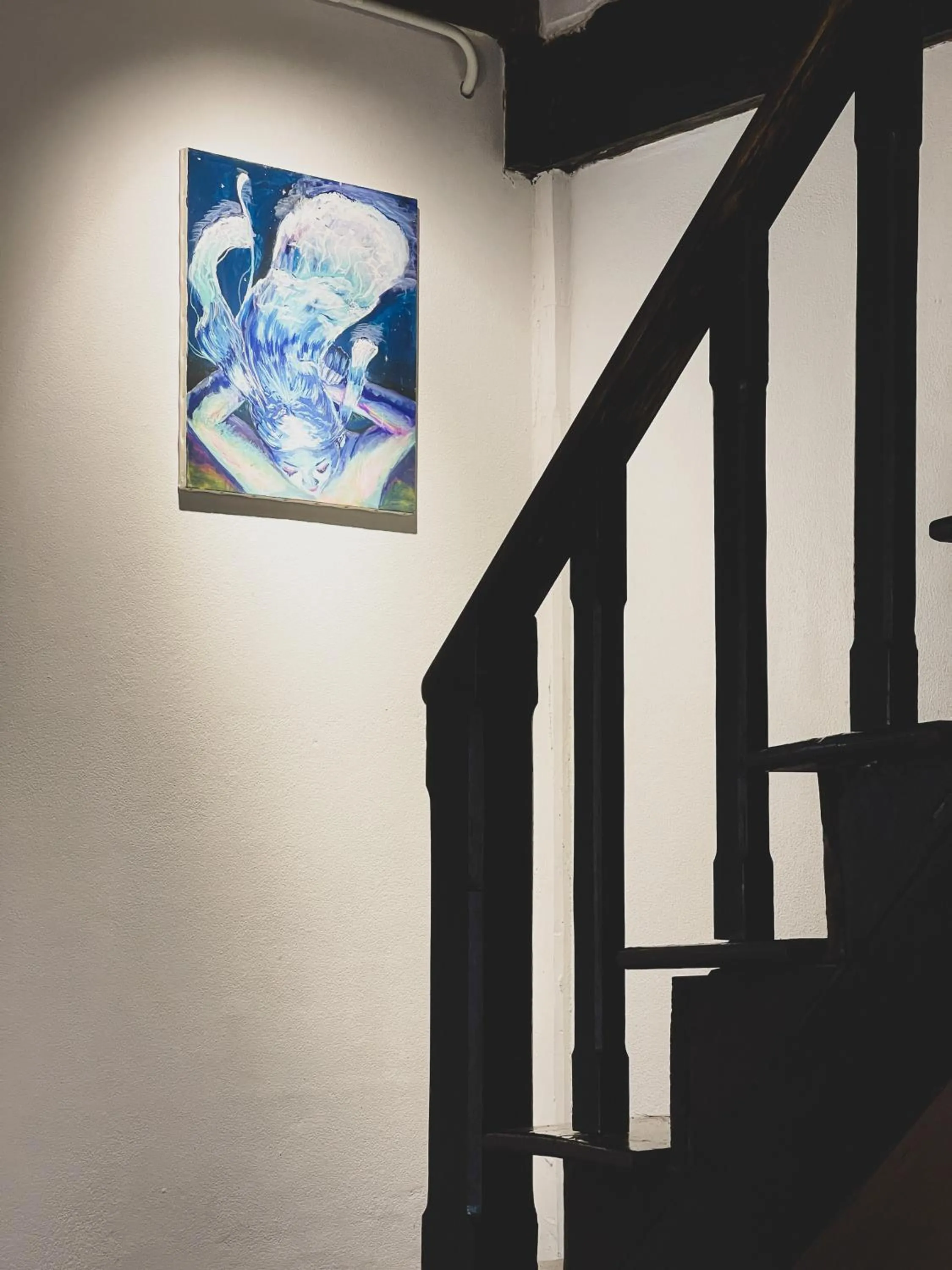 Decorative detail in The Ordinary 8