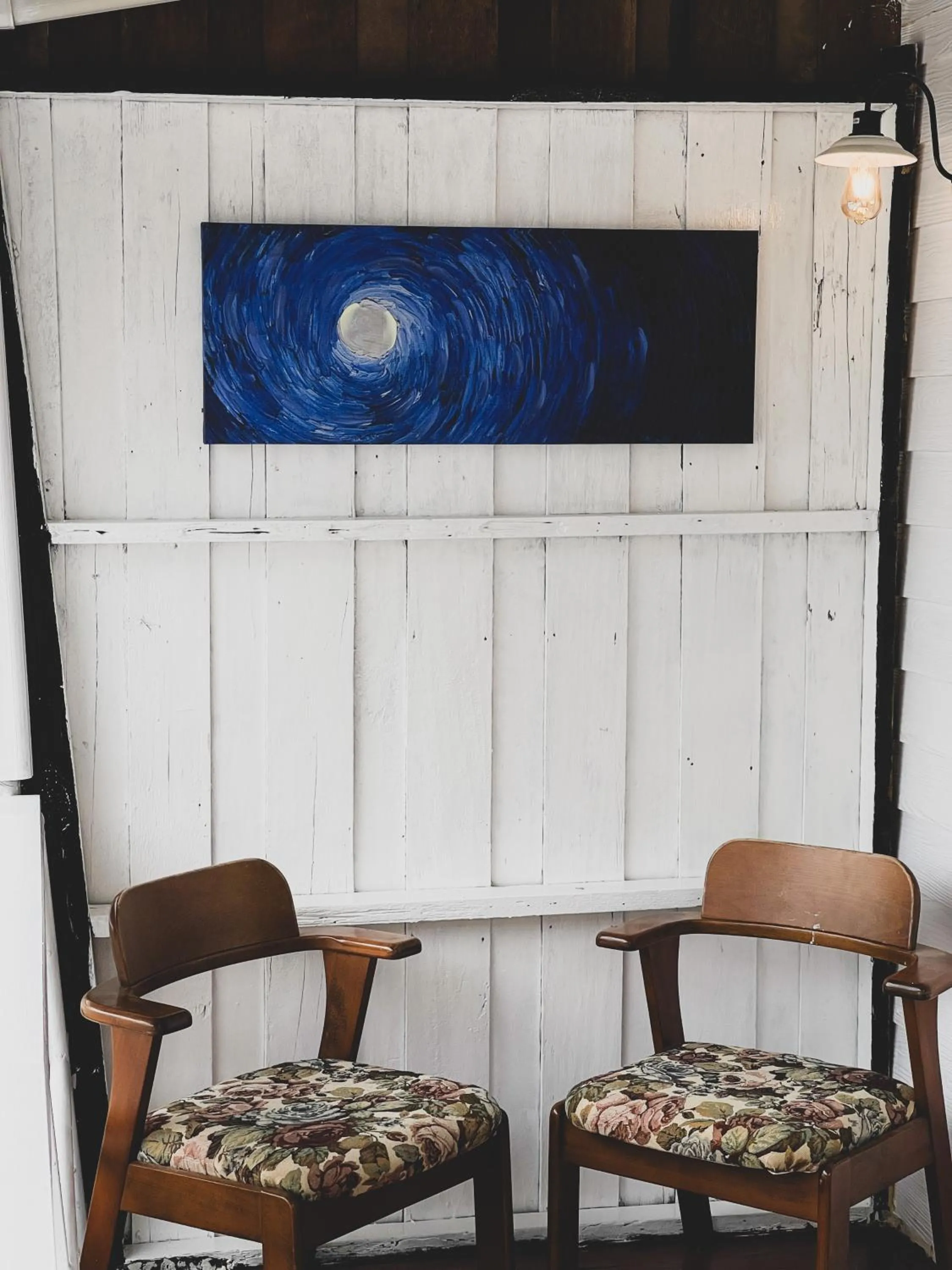 Living room in The Ordinary 8