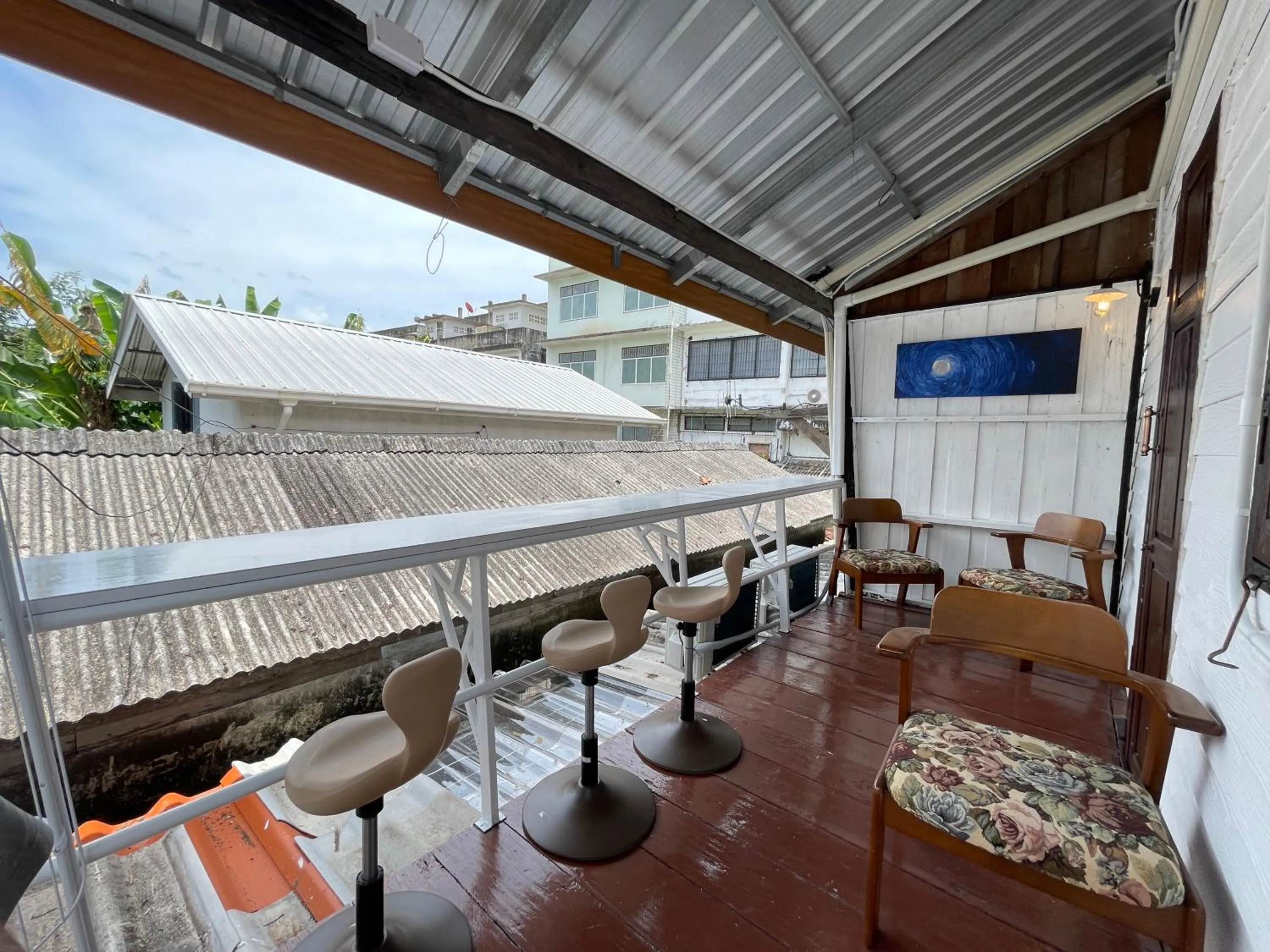 Seating area in The Ordinary 8