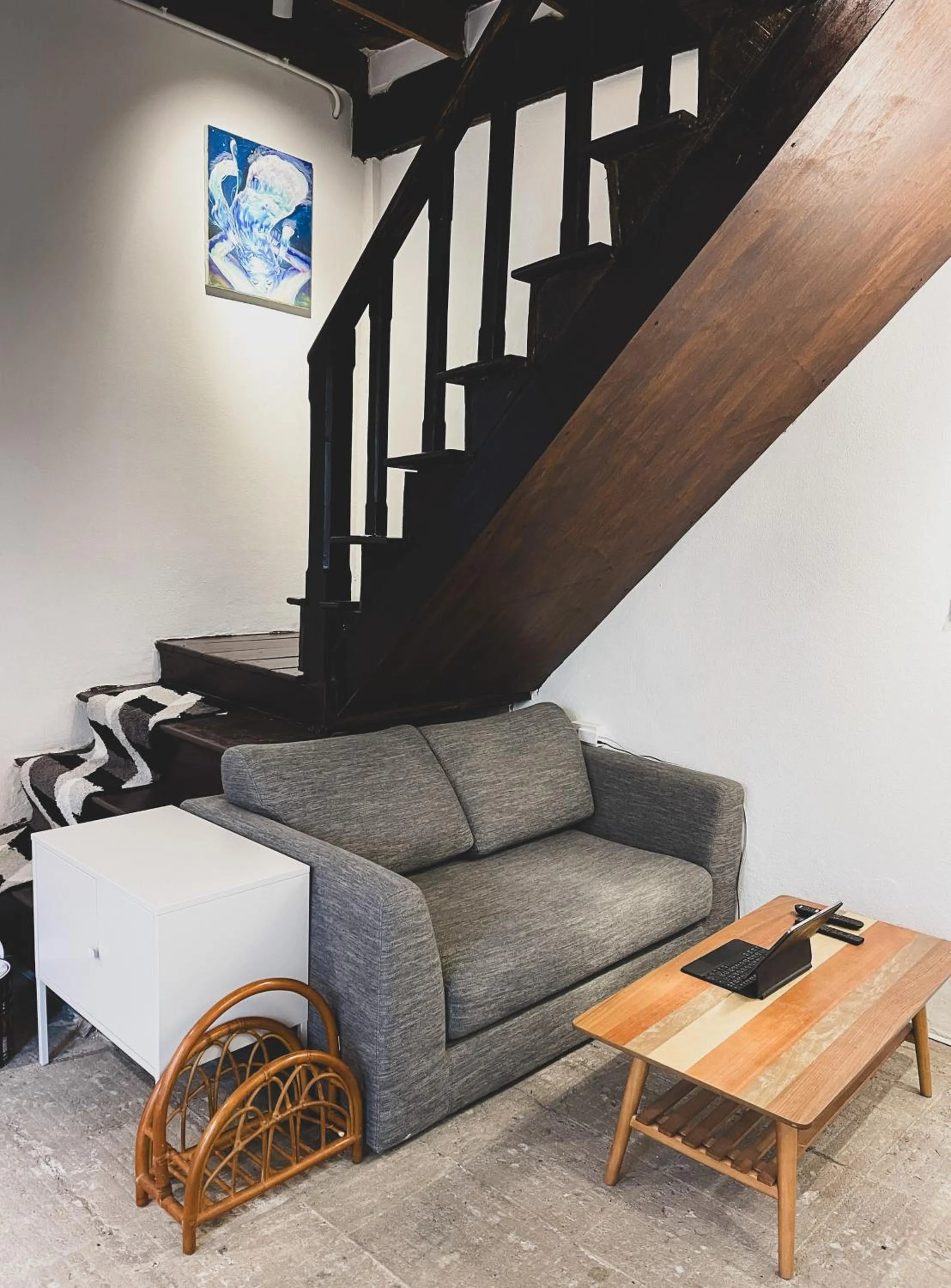 Living room in The Ordinary 8