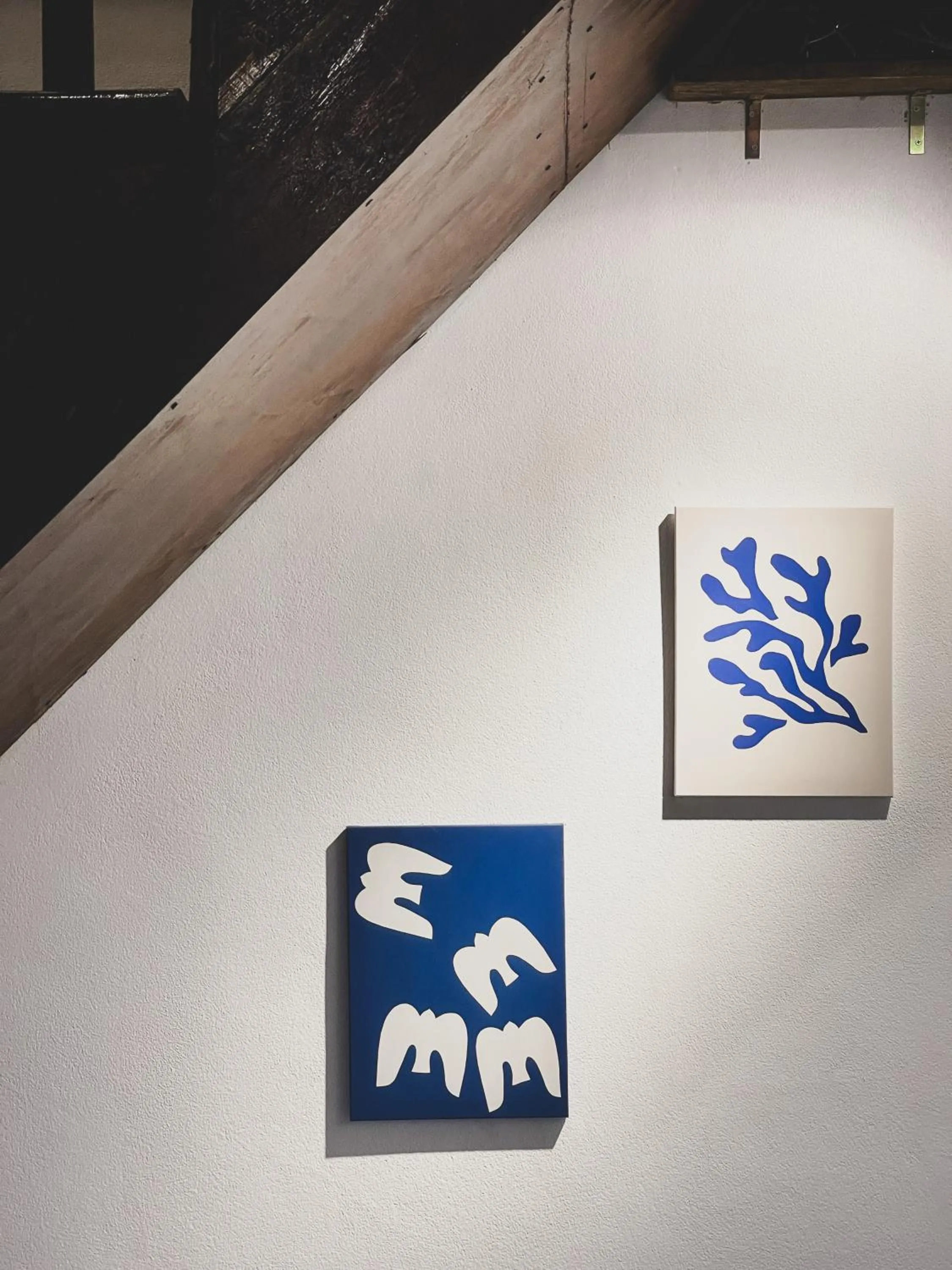 Decorative detail in The Ordinary 8