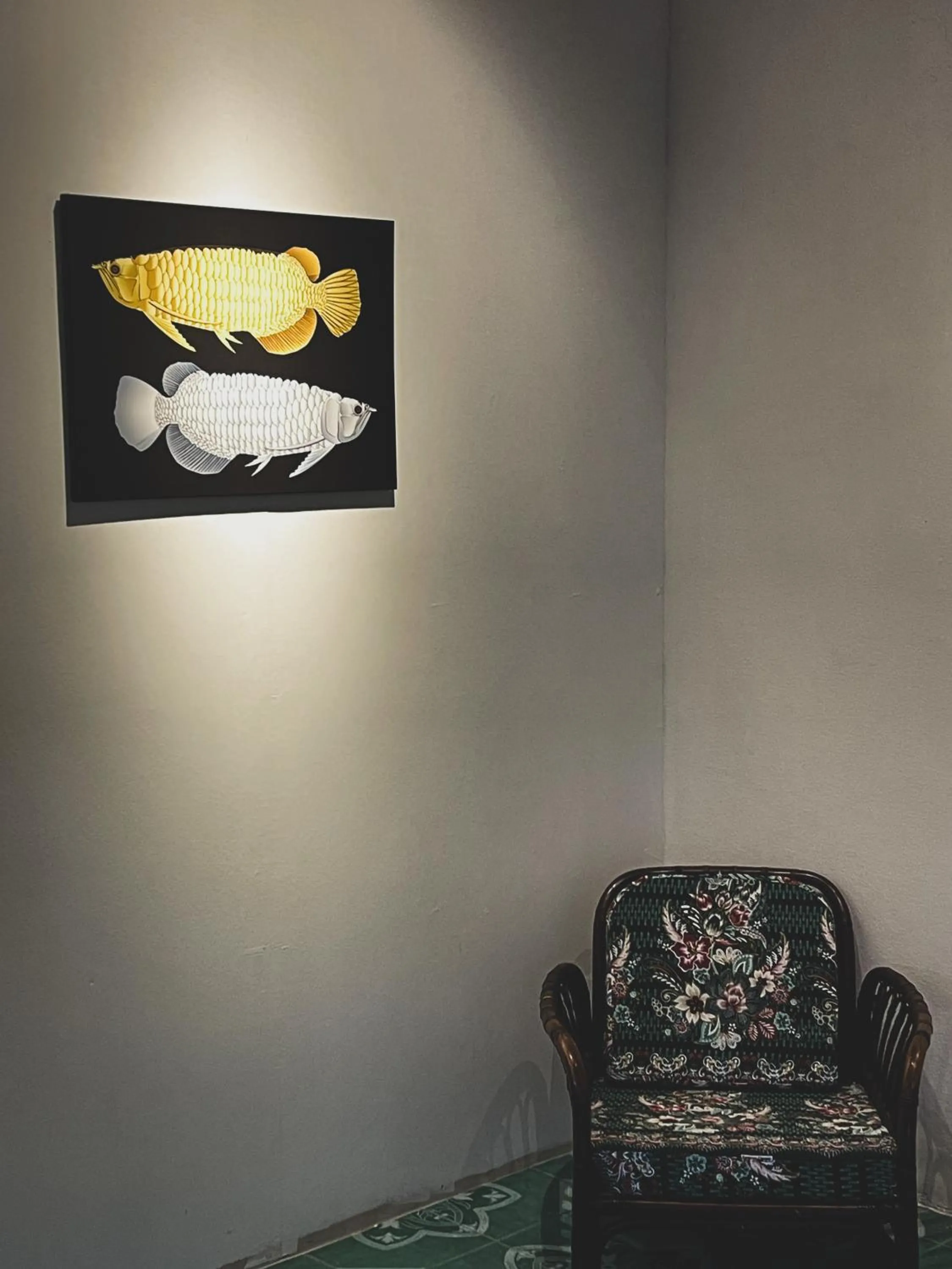 Living room in The Ordinary 8