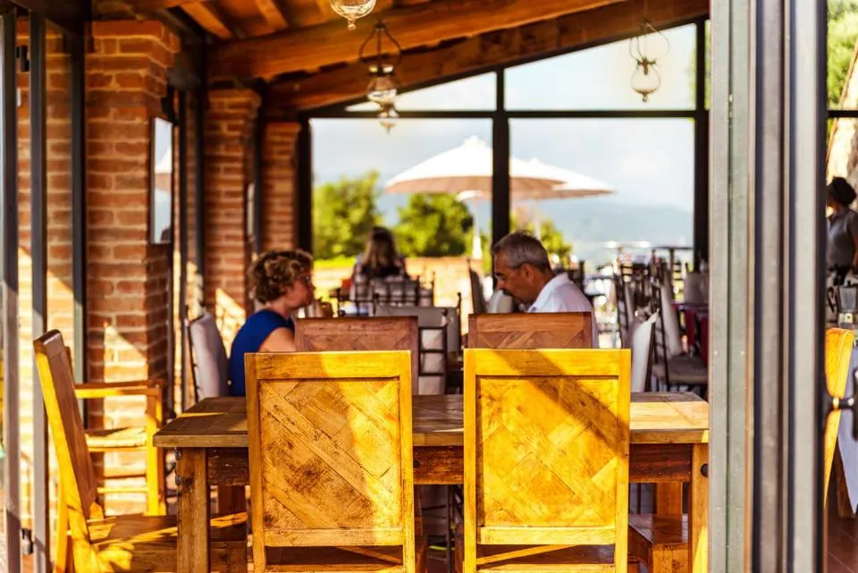 Restaurant/places to eat in Agriturismo & Cantina Tenuta Casteani