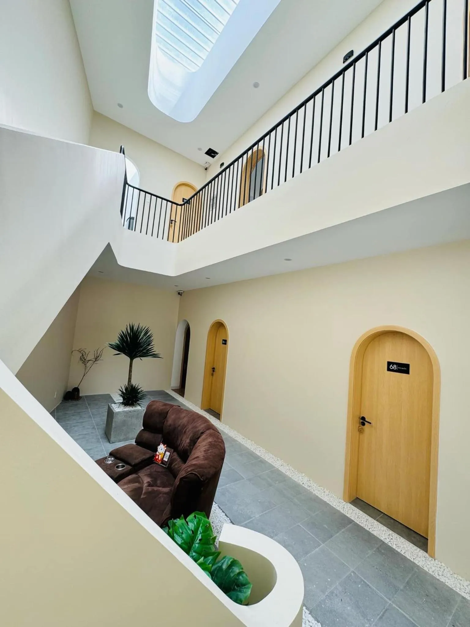 Property building in Tiinder Hotel