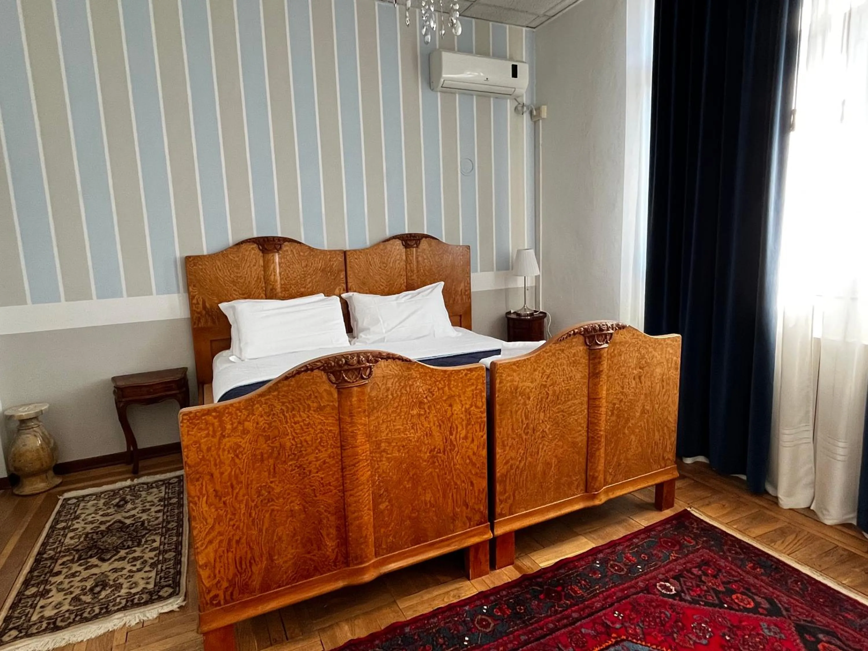 Bed in Villa Tergeste