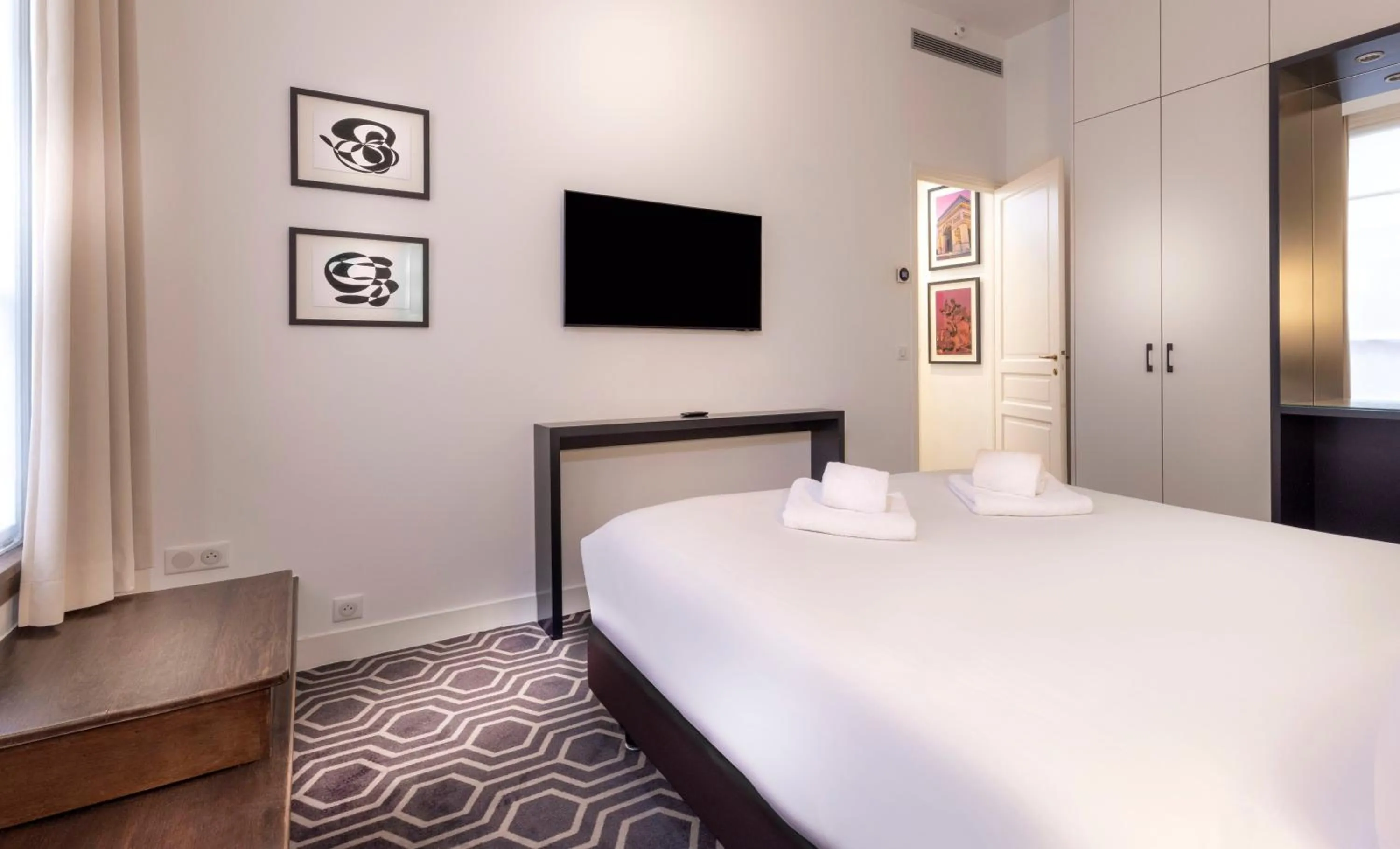 Bedroom, Bed in Résidence Charles Floquet