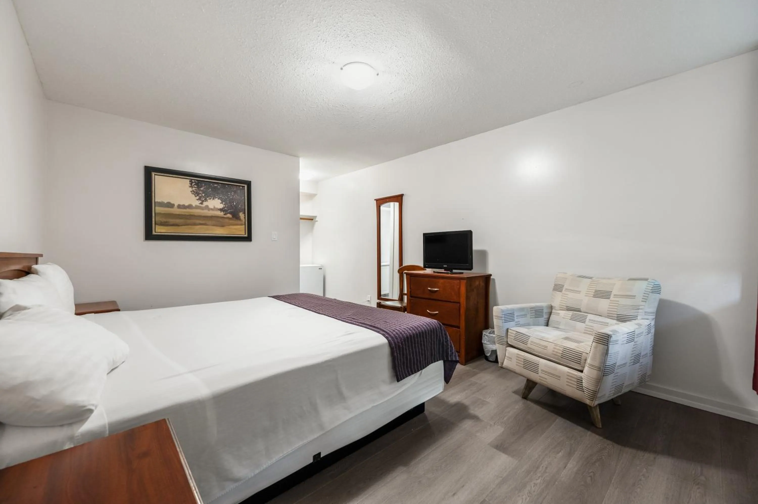 Bed in Grantview Inn