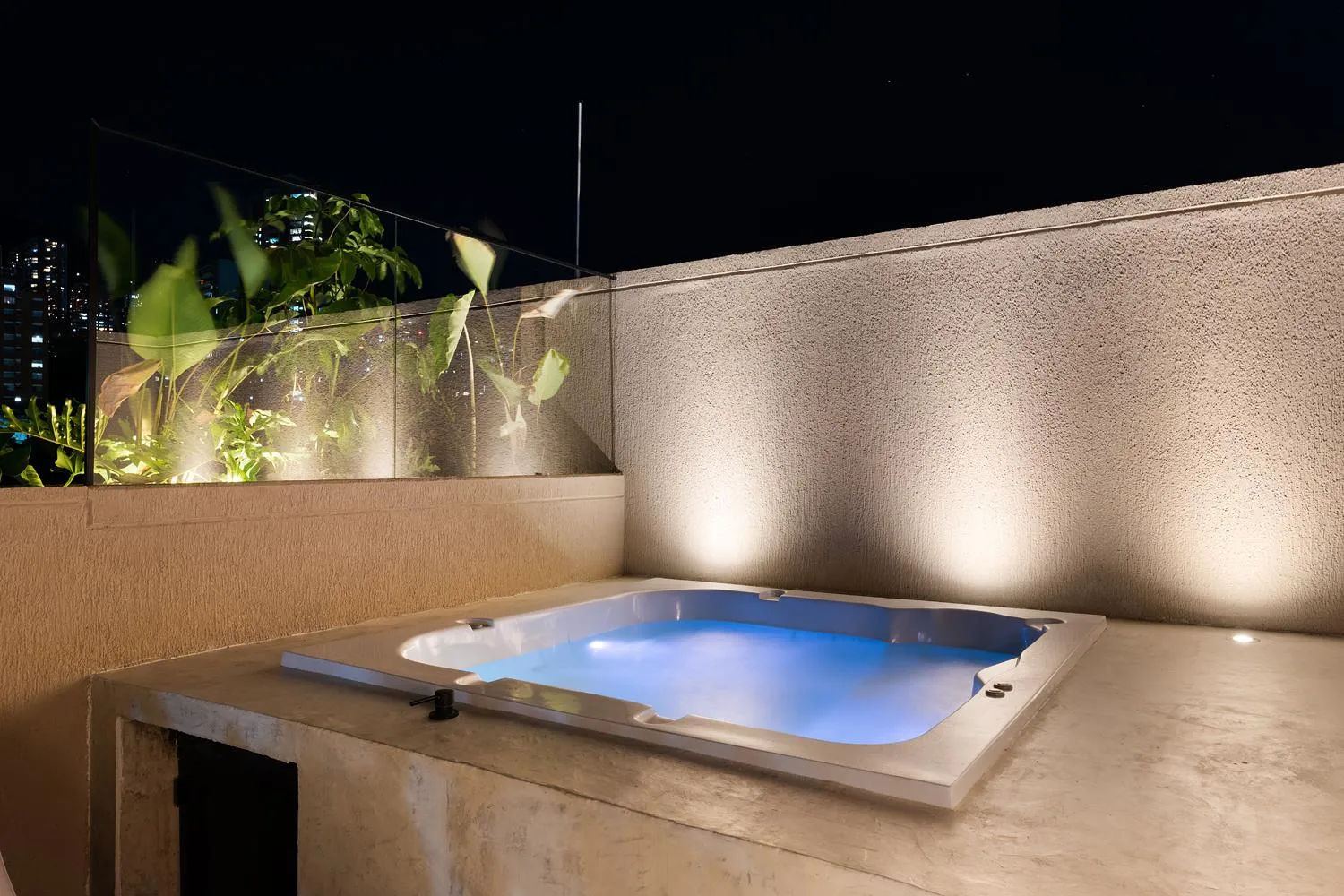 Night in Nakúa Stay & Work Hotel