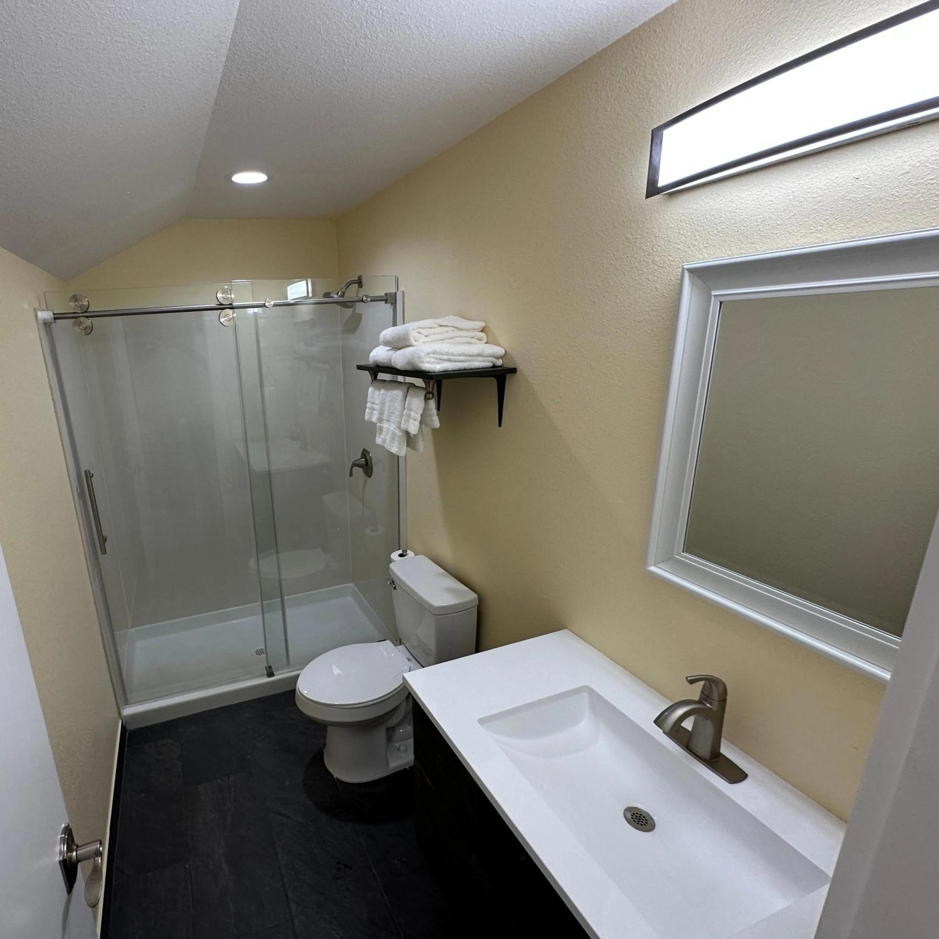 Relax Inn of Medford