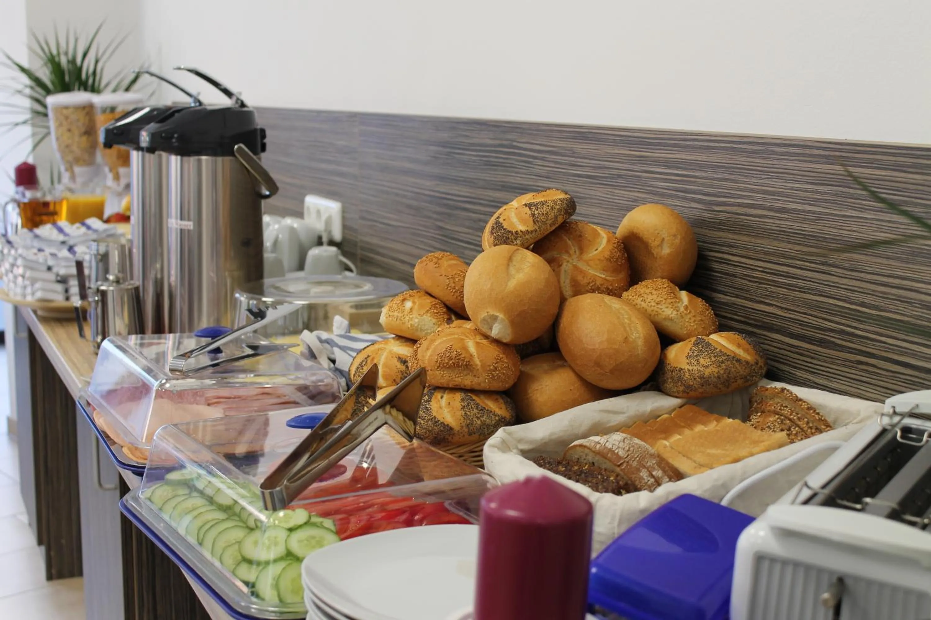 Restaurant/places to eat in Apartment Hotel am Sand