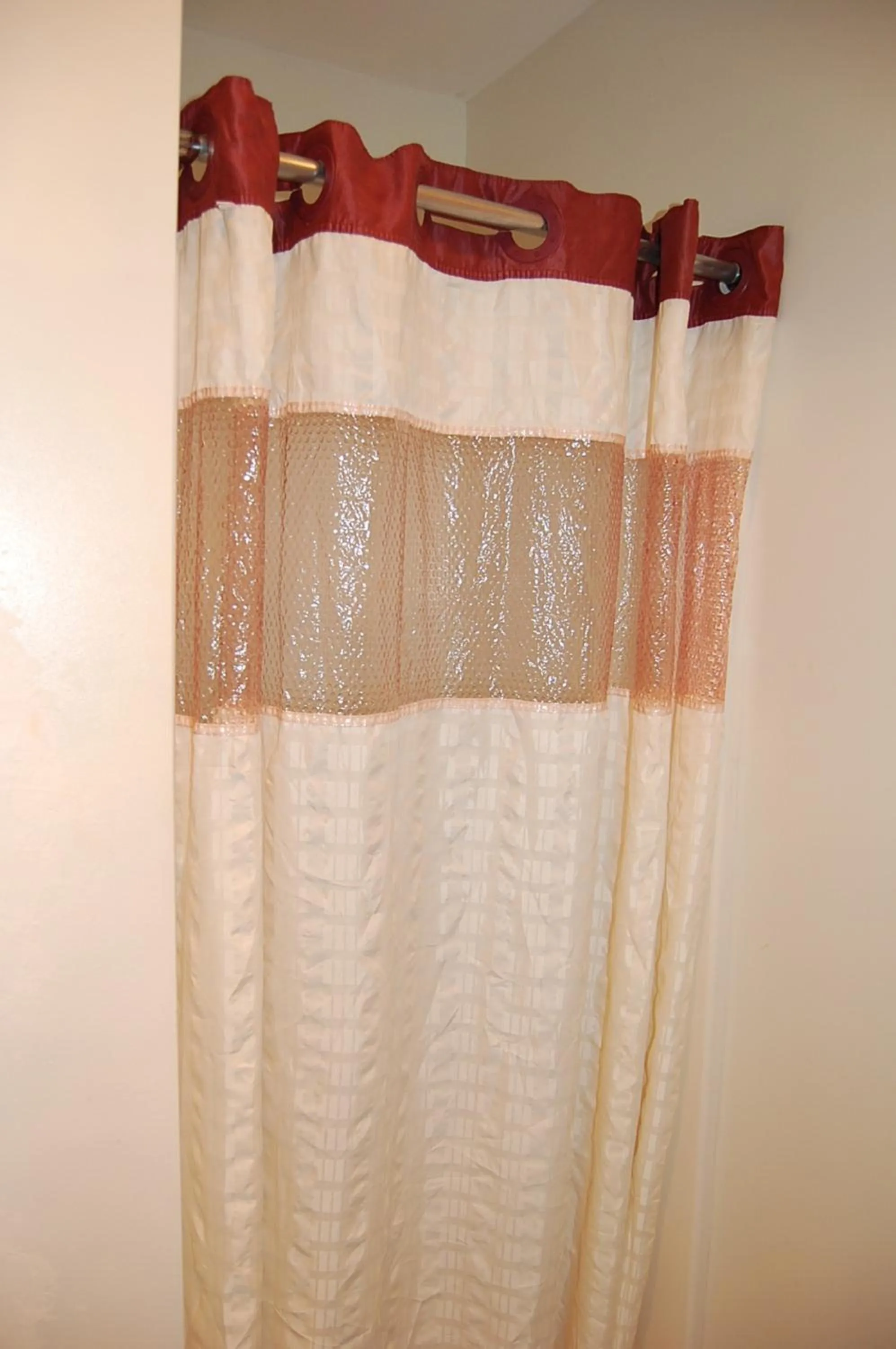 Bathroom in Point 1 Resort & Motel