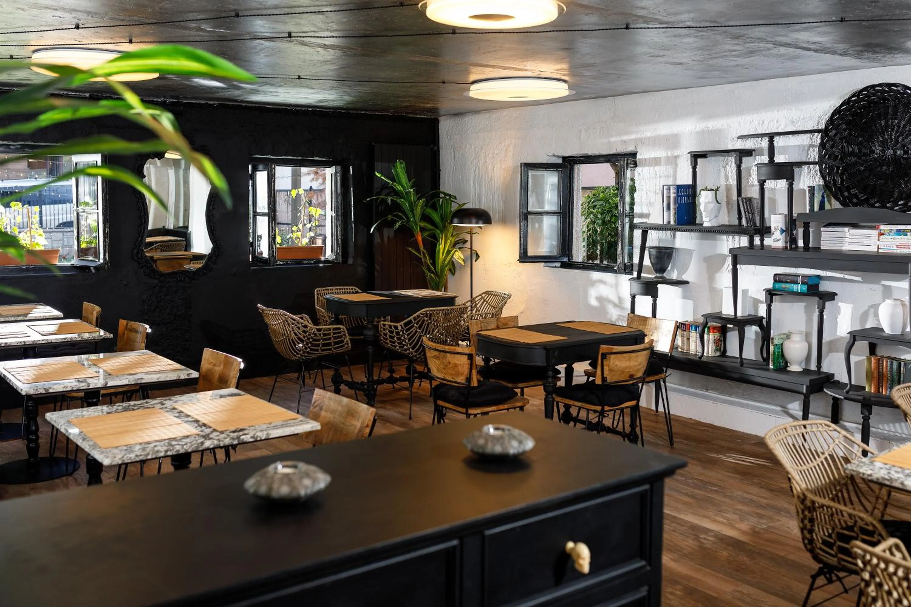 Restaurant/places to eat in Hydeout Bakuriani