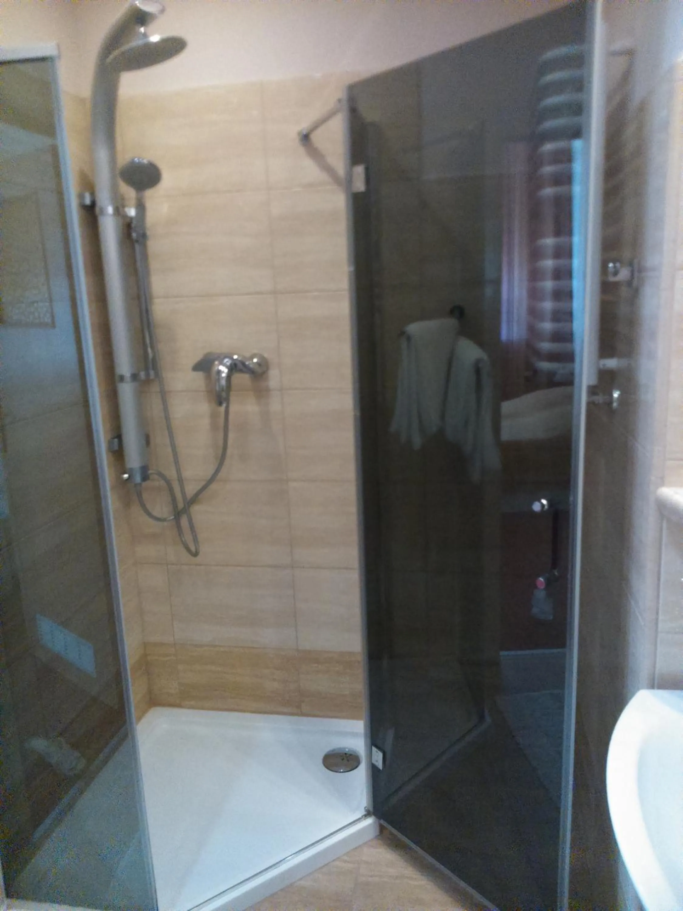 Shower in Centrum Konferencyjne IBIB PAN