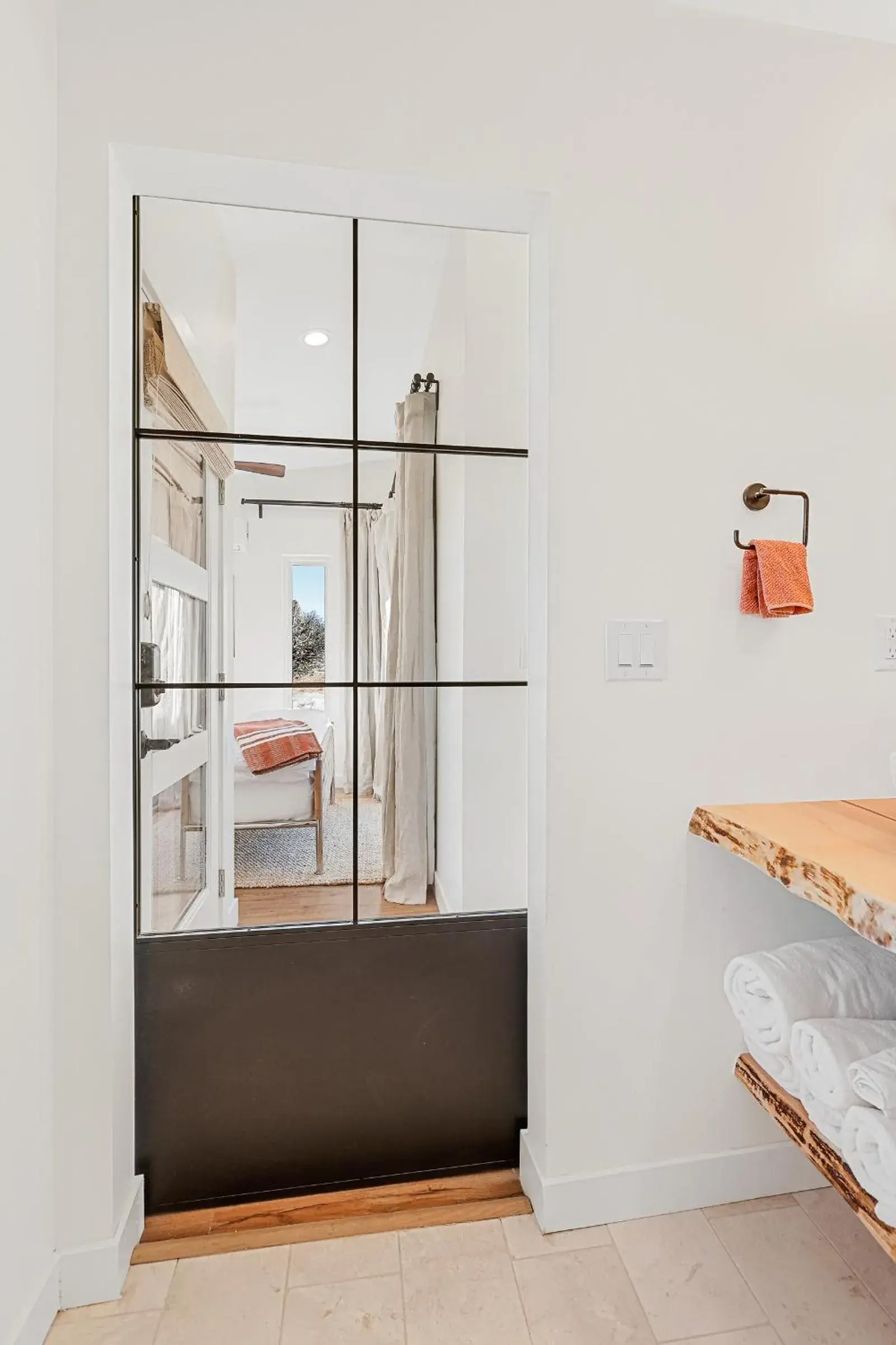 Deluxe Queen Room in The Grand Canyon Headquarters Deluxe Queen Room in The Grand Canyon Headquarters