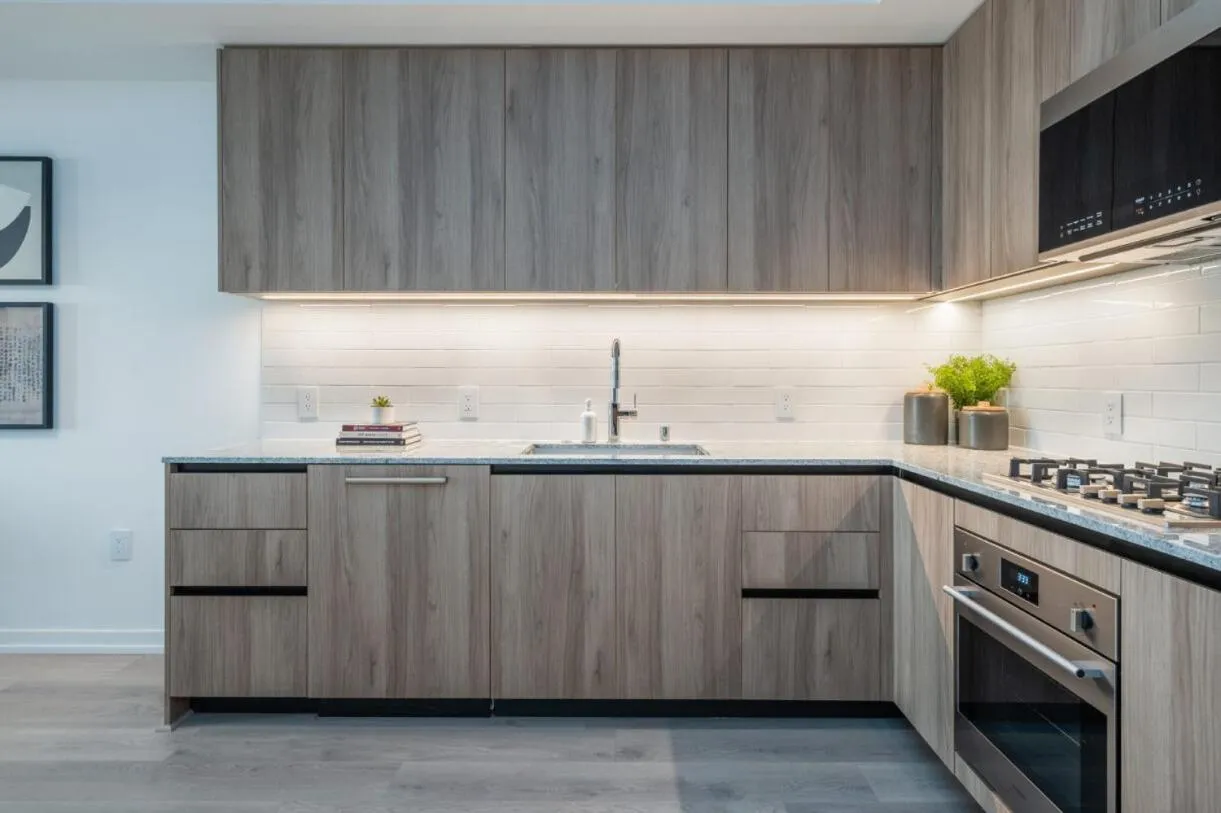 Kitchen or kitchenette in Level Hollywood