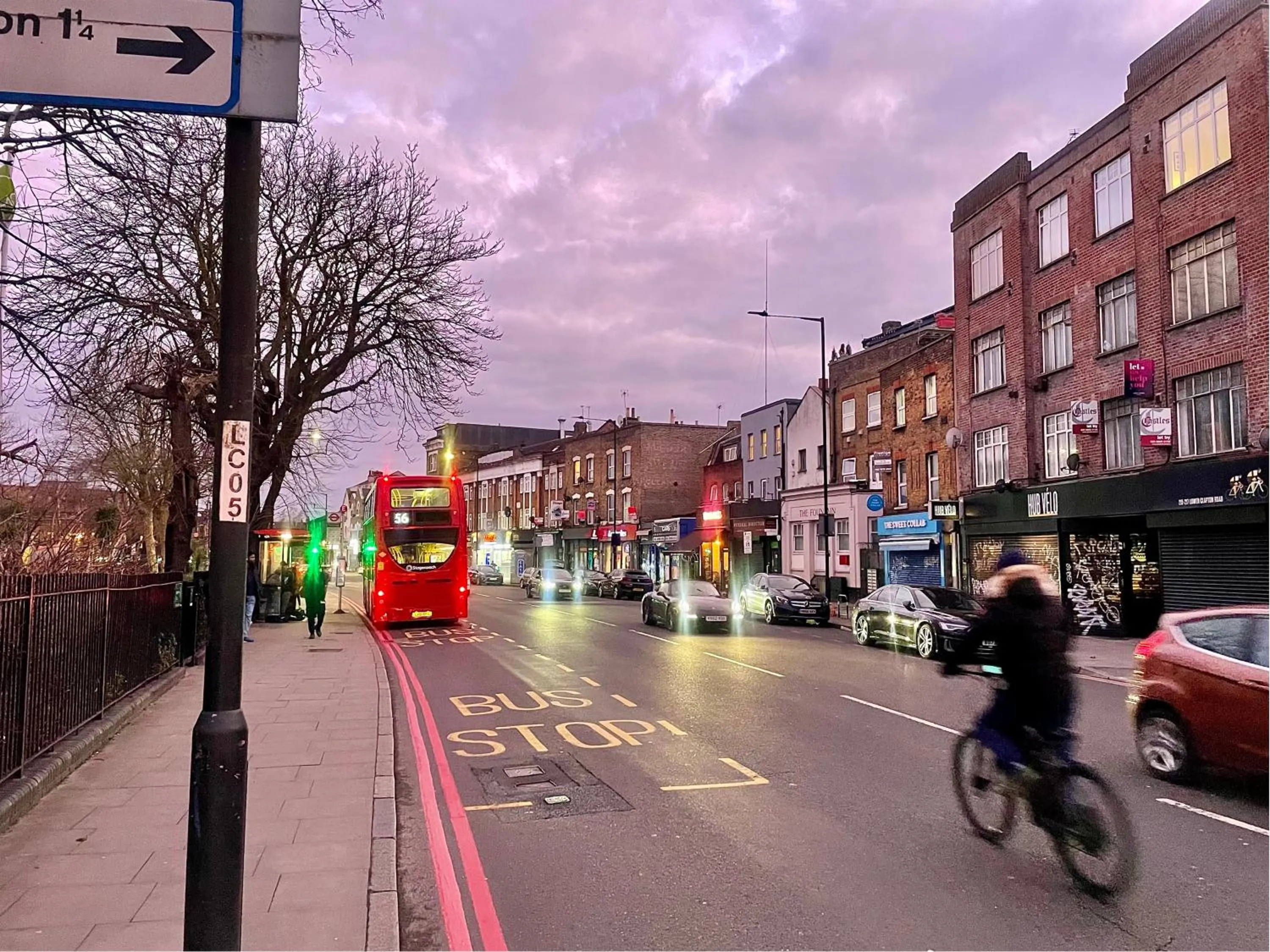 Day in Hackney Suites - En-suite rooms & amenities