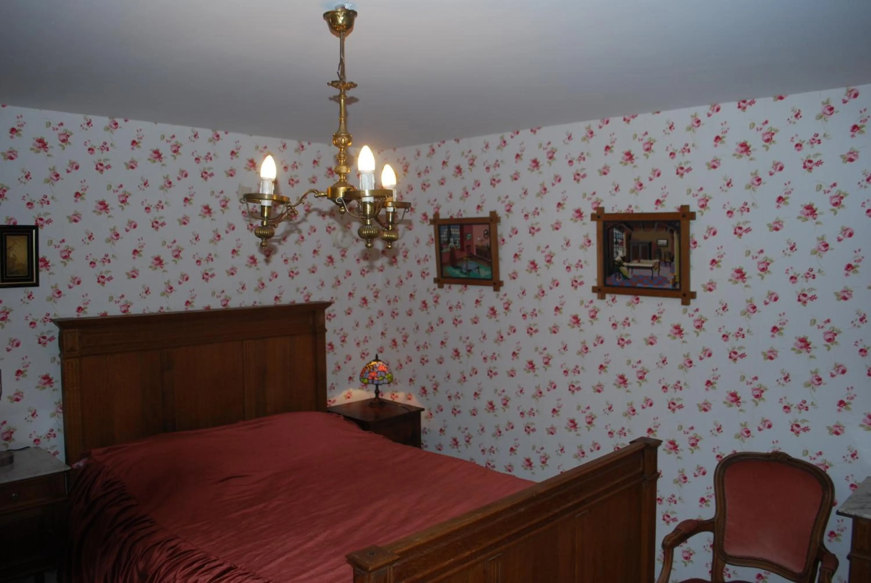 Photo of the whole room, Bed in B&B Les Genêts